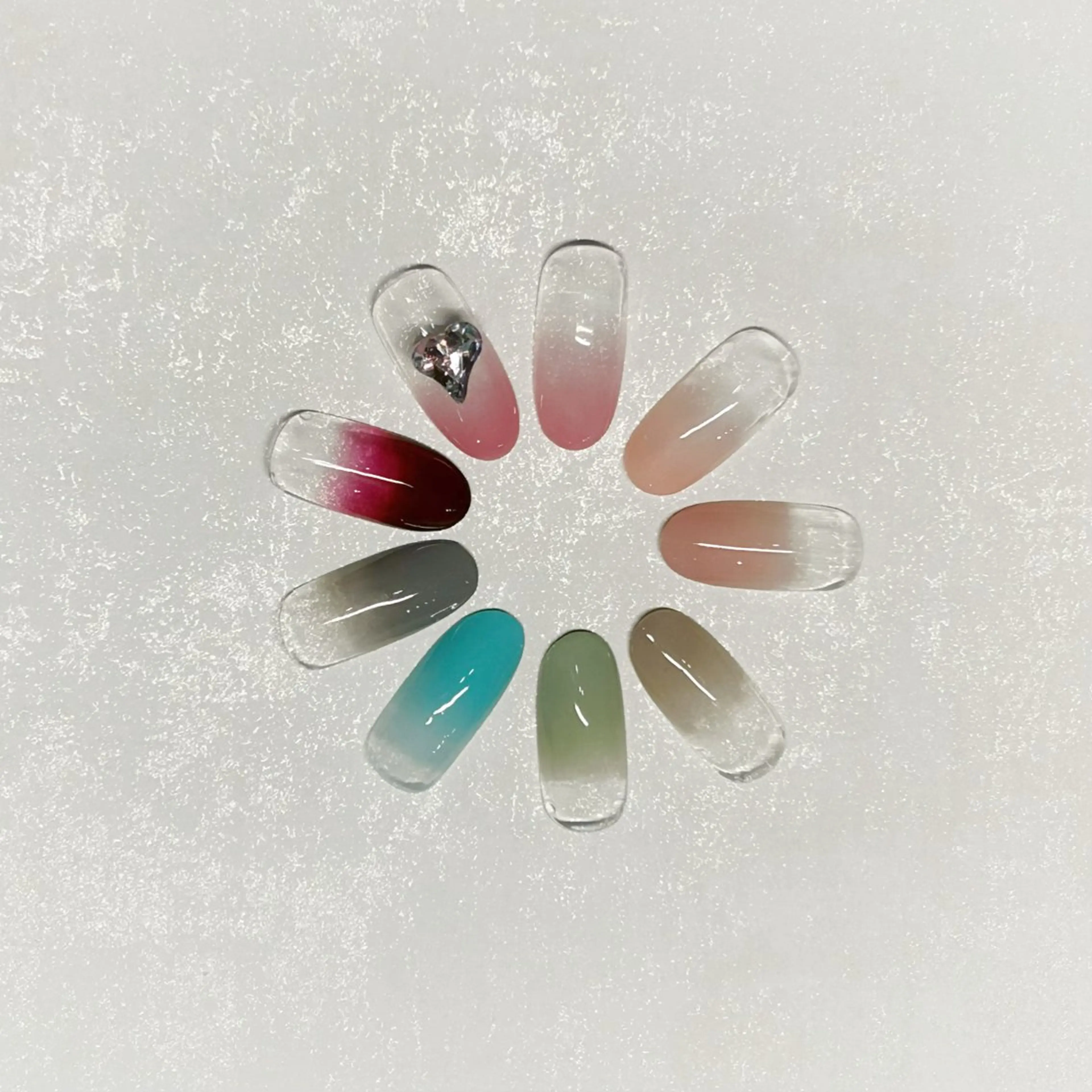 ネイル グラデーション ワンカラーネイル キラリネイル 本厚木のネイルデザイン