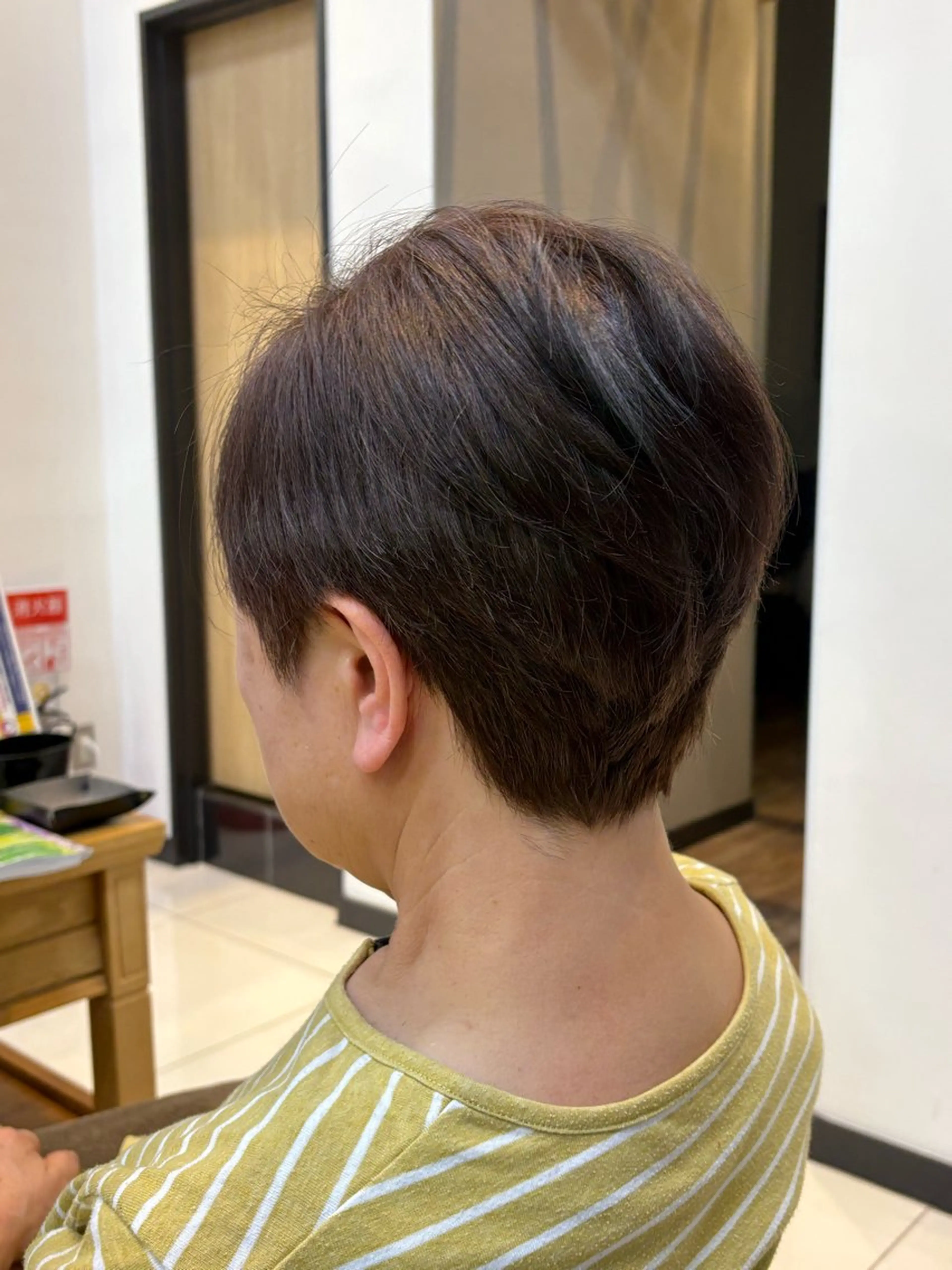 ショート 岡 拓実のヘアスタイル