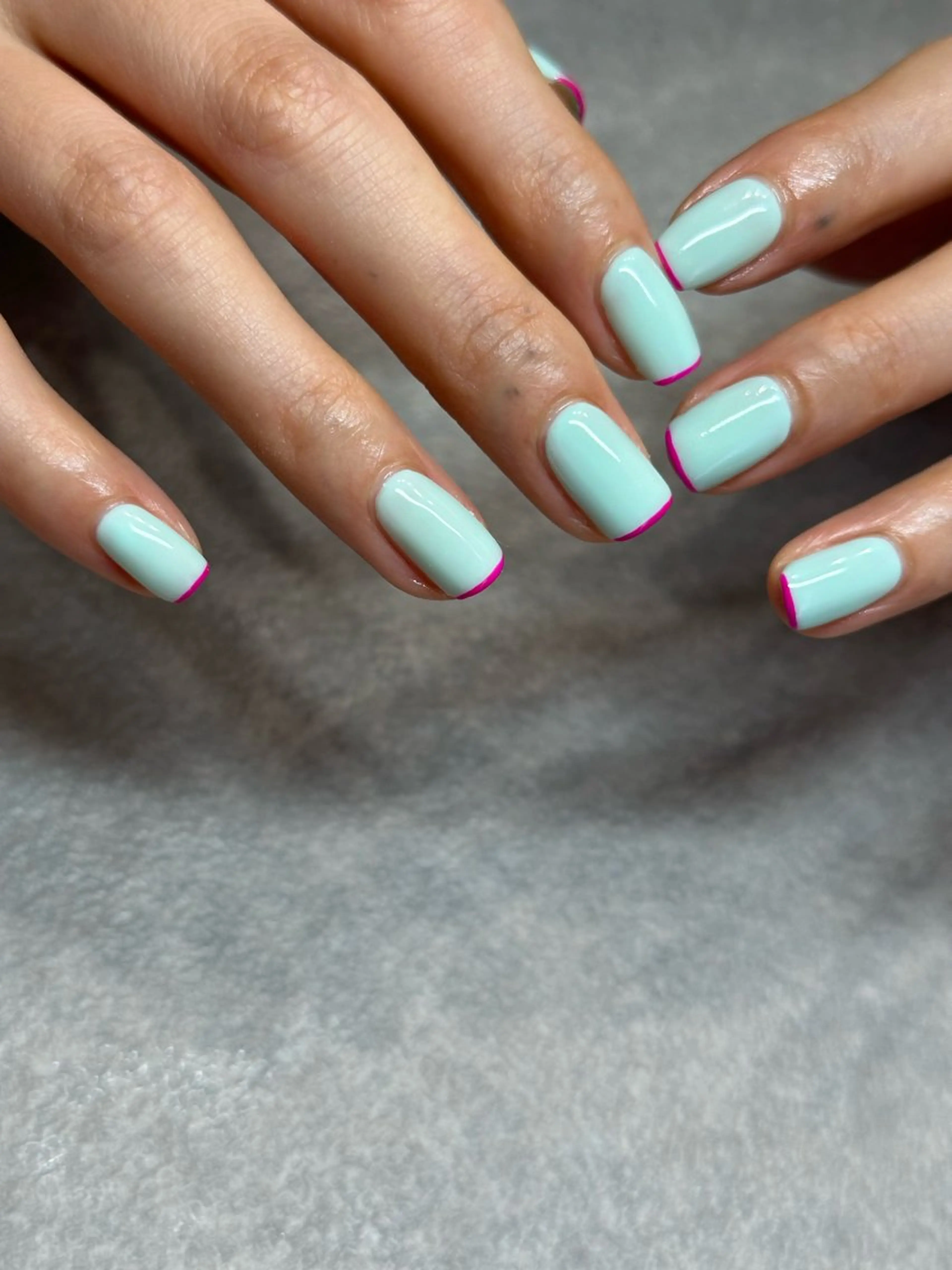 ネイル フットネイル フレンチネイル 水色 ピンク ハンドネイル フットネイル kiii.__ ✴︎*のネイルデザイン