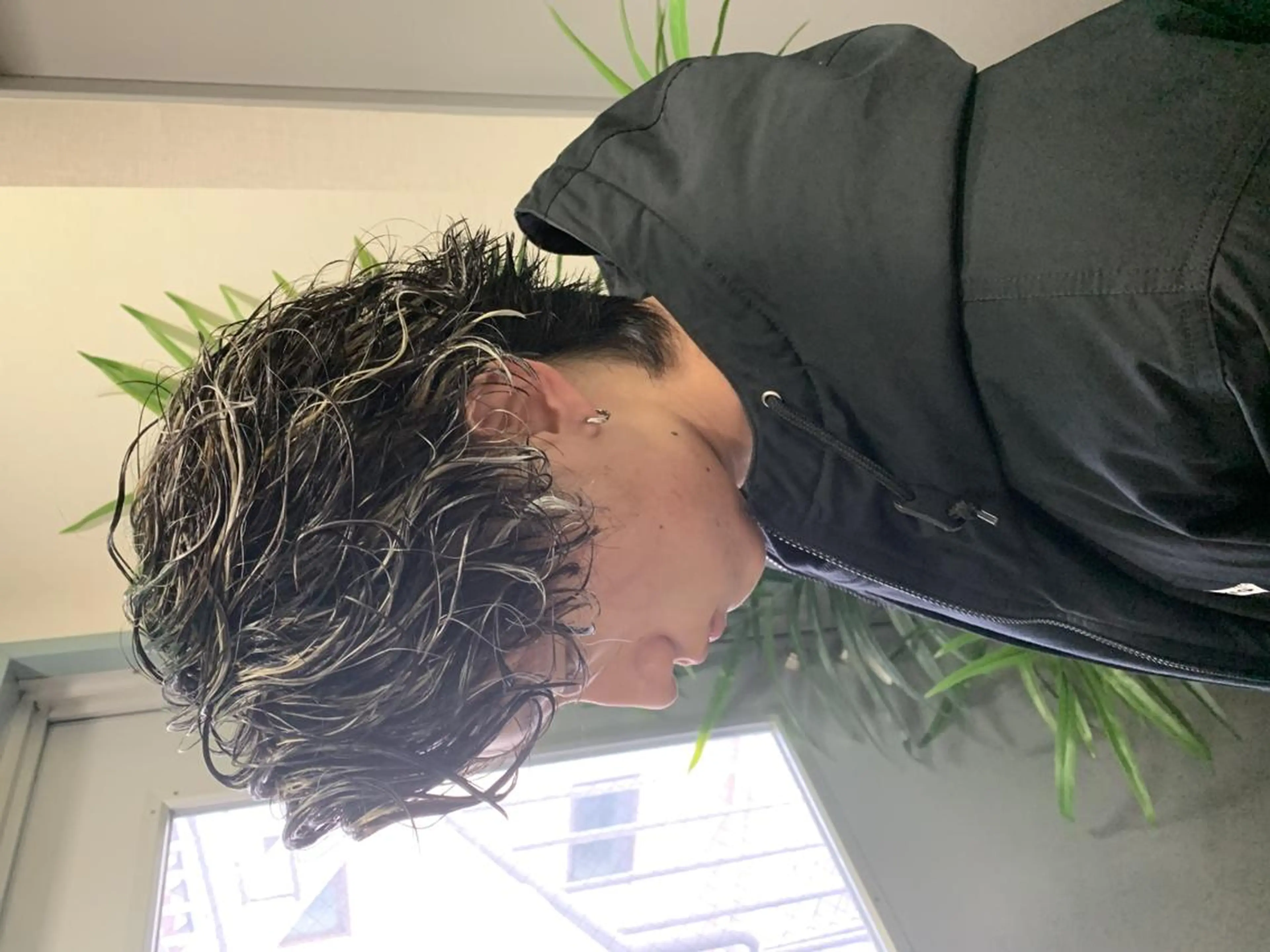 ミディアム ミディアムパーマ ハイライト カット ヘアカラー パーマ ヘアセット カラーなら川嶋宏旭✨ salonLEPIAのヘアスタイル