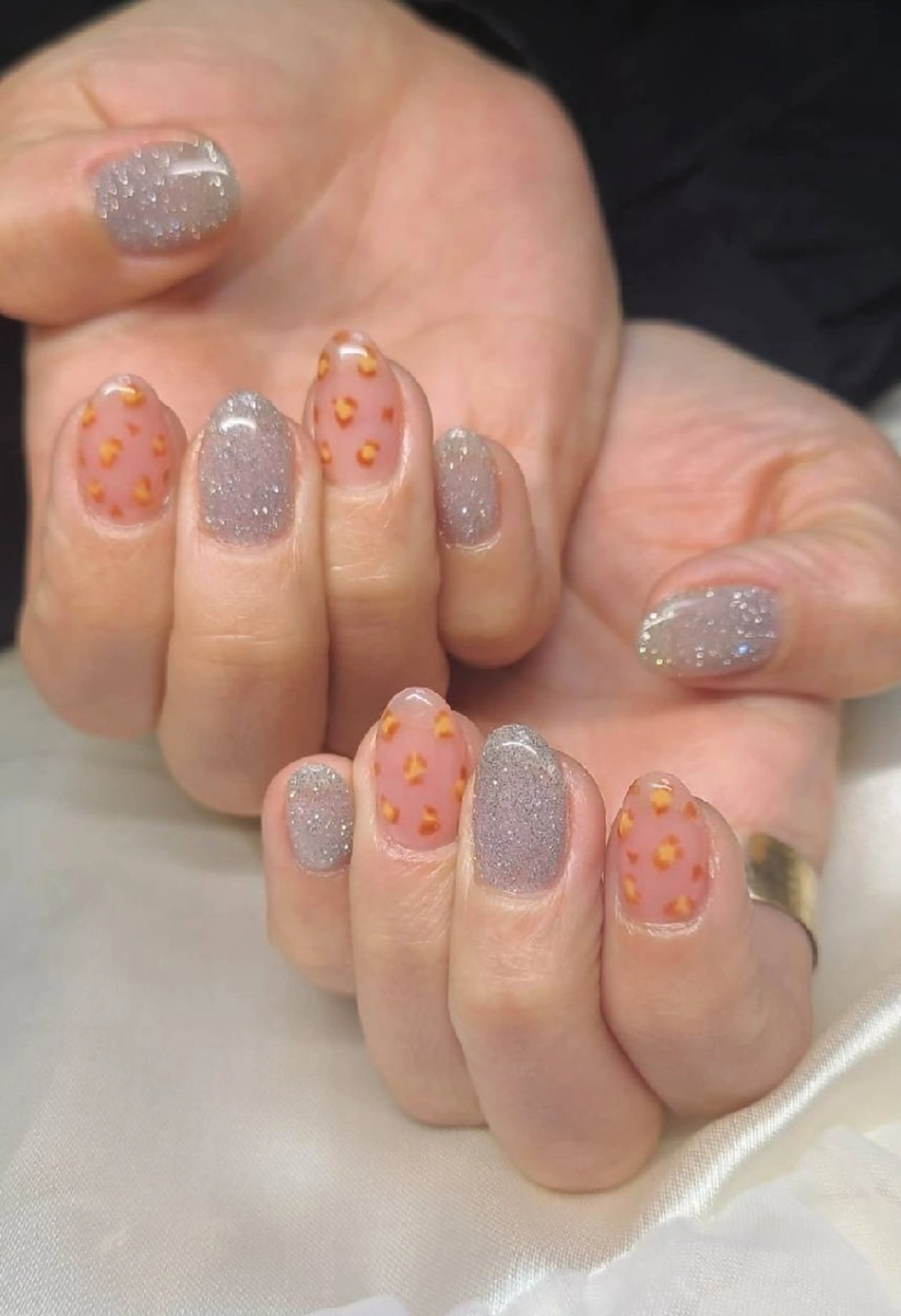 ネイル 三谷 さやかのネイルデザイン