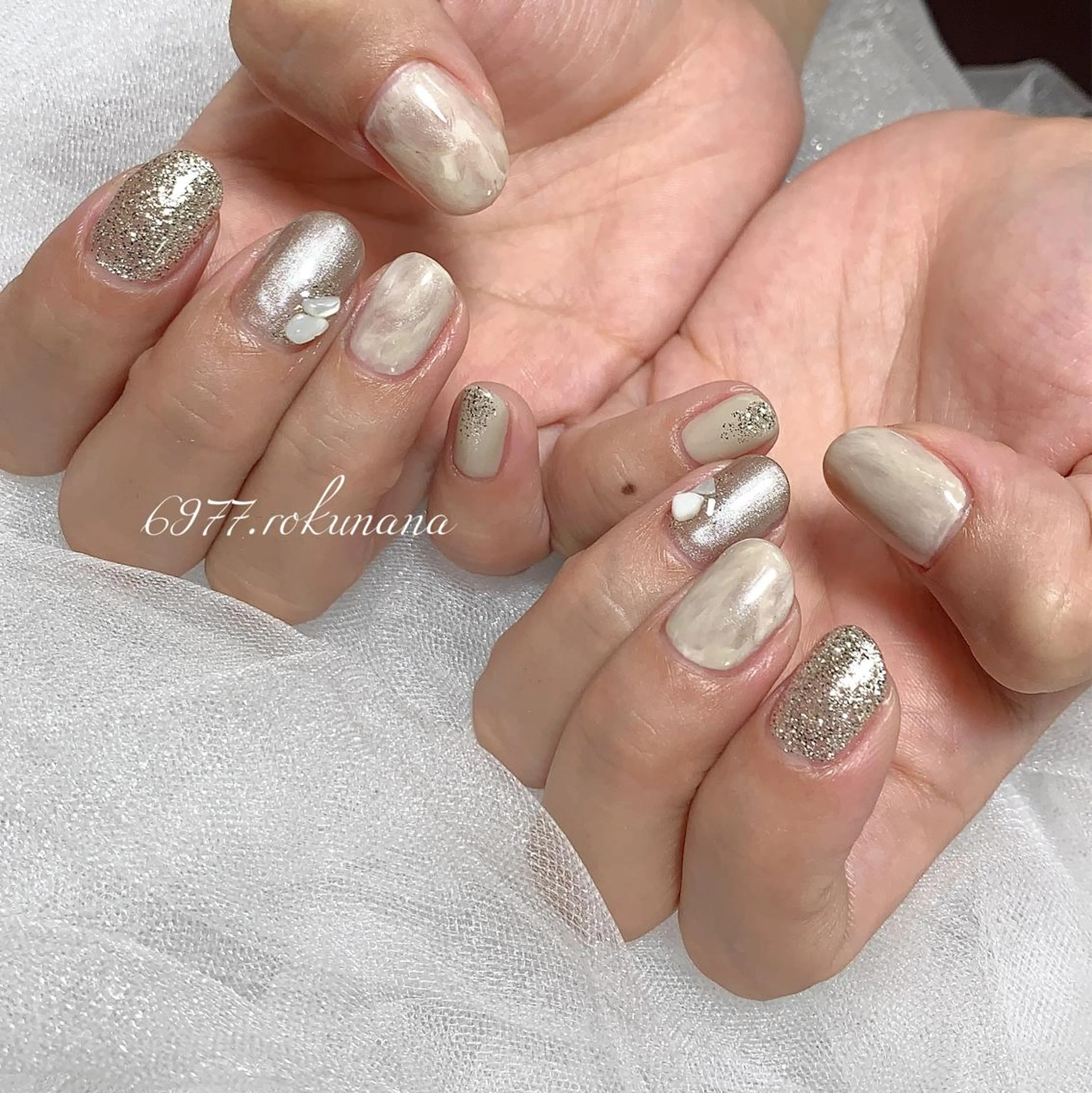 ネイル rokunana 佐野のネイルデザイン