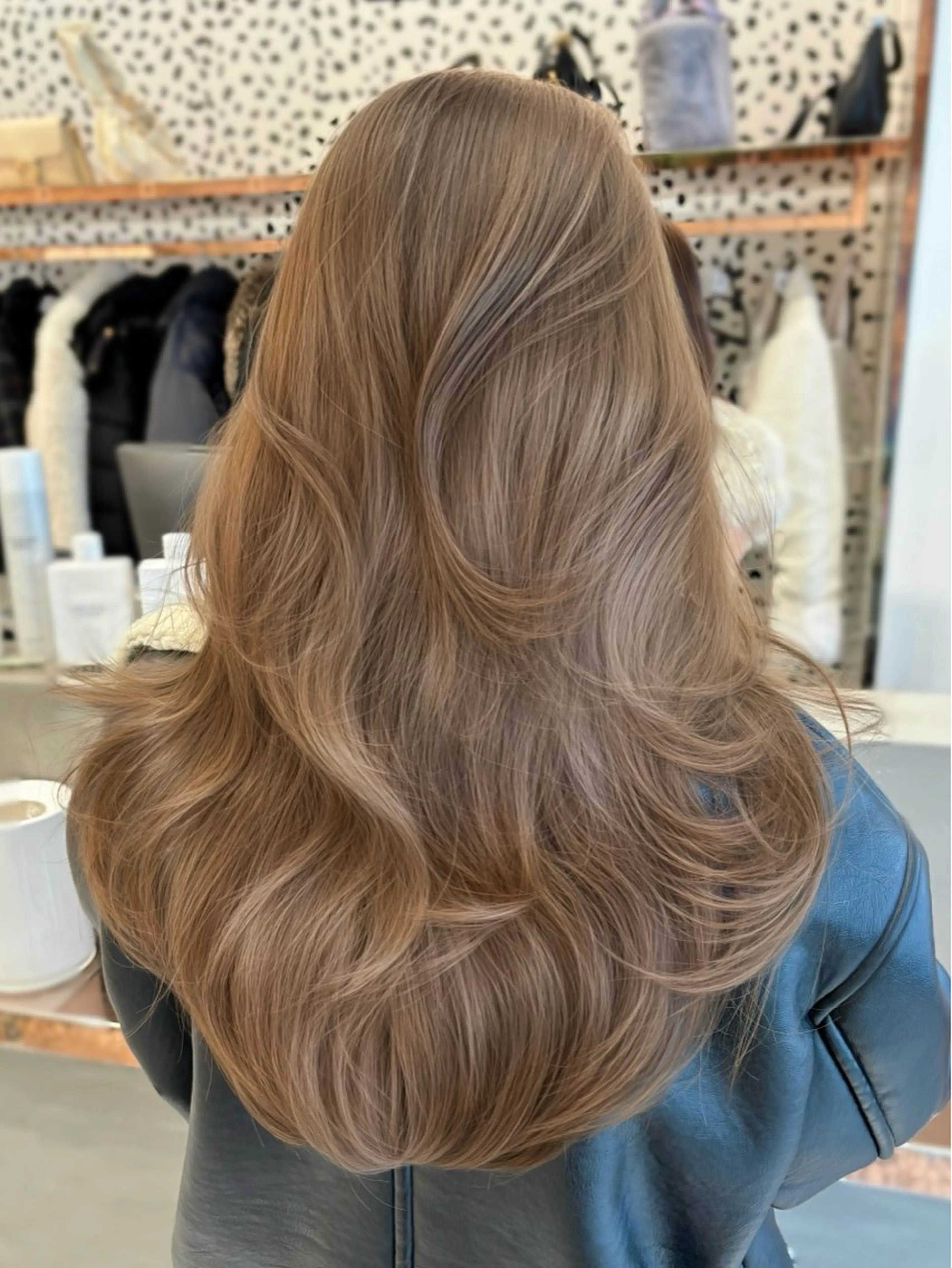 ダブルケアカラー(イルミナカラー)の写真