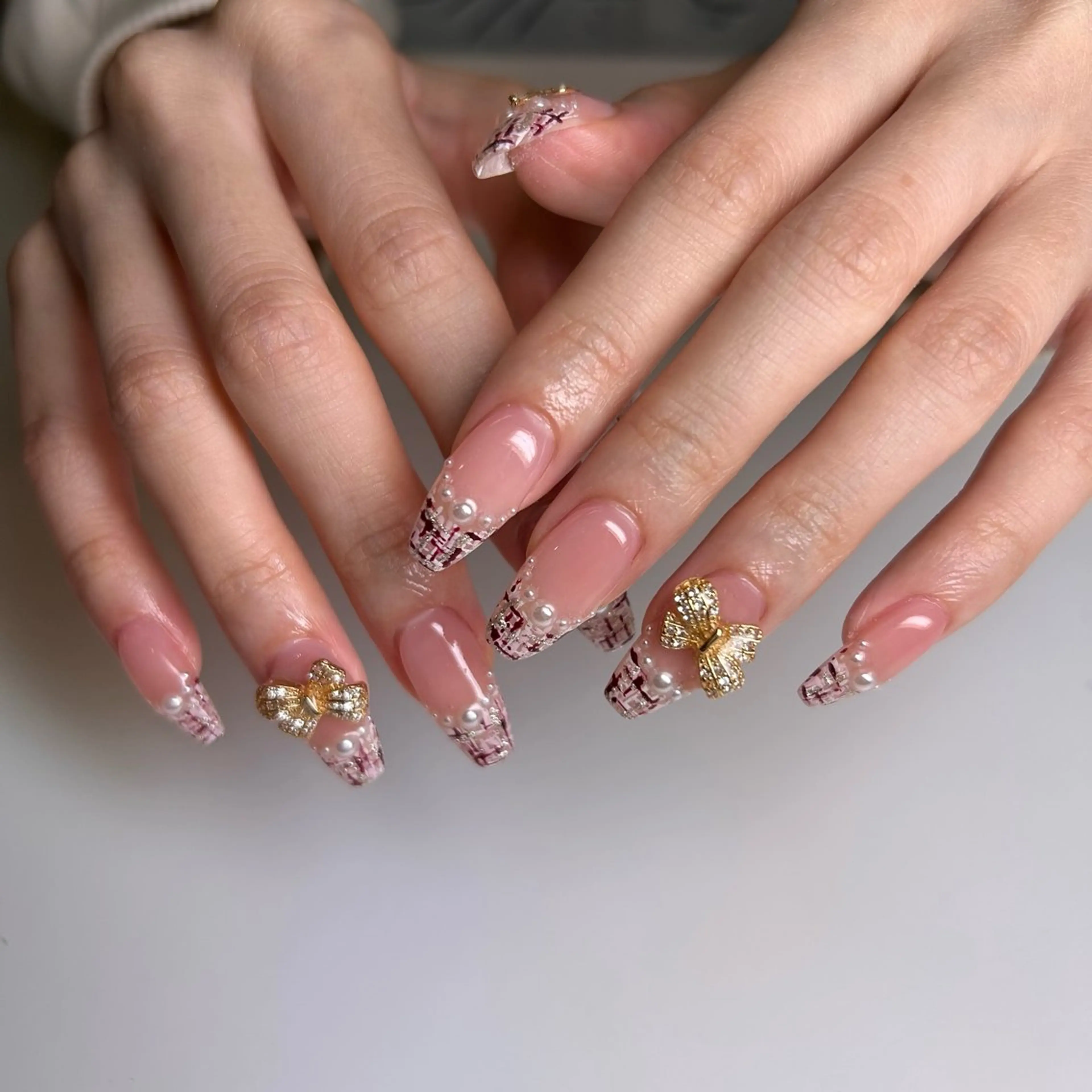 ネイル ツイードネイル ハンドネイル 恒川 みなみのネイルデザイン