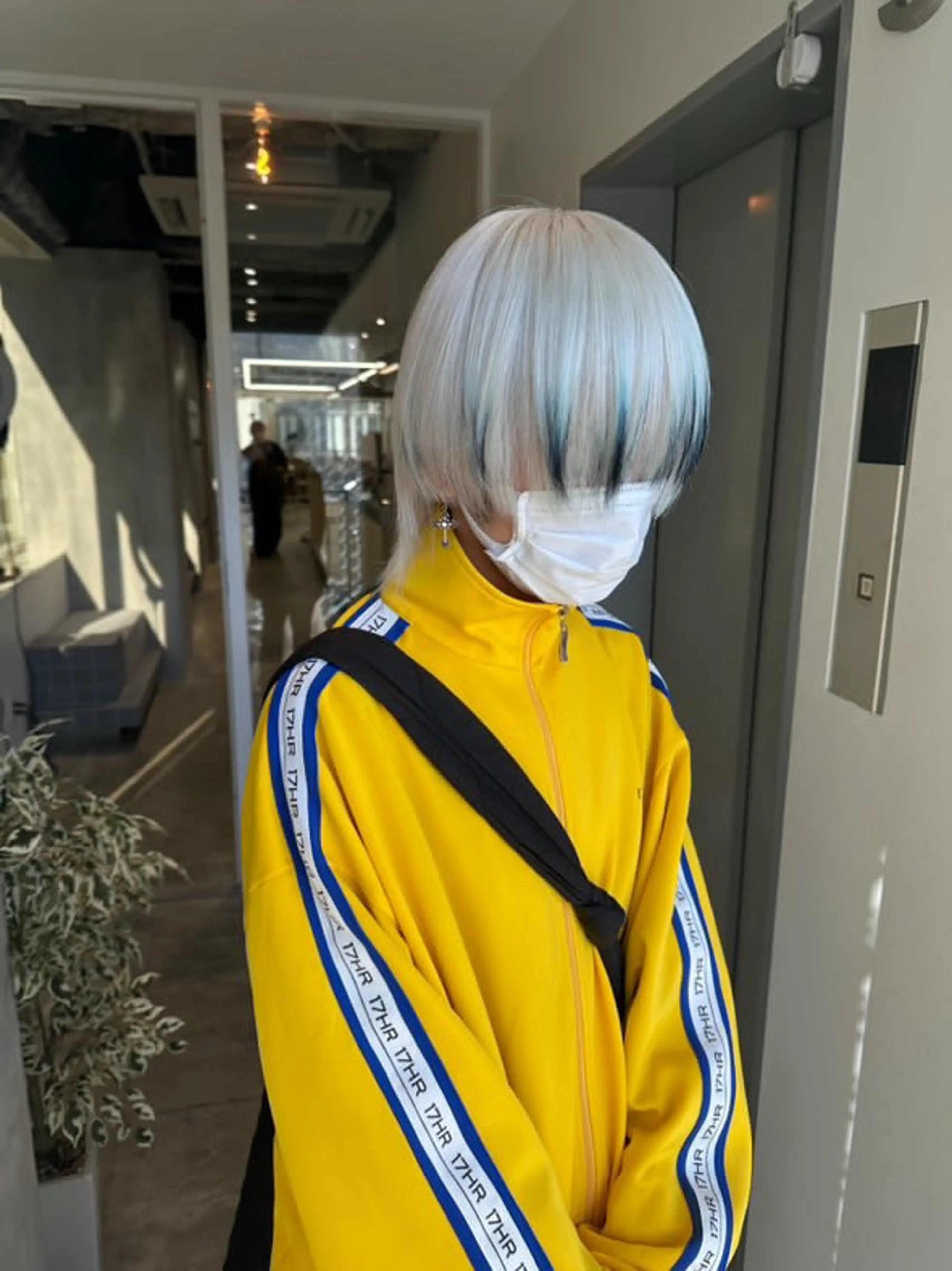 ショート アッシュ アッシュグレー ピンクブラウン 髪質改善 タンバルモリ カット ヘアカラー トリートメント 【美髪ハイトーン】 髪質改善/大和🎀のヘアスタイル