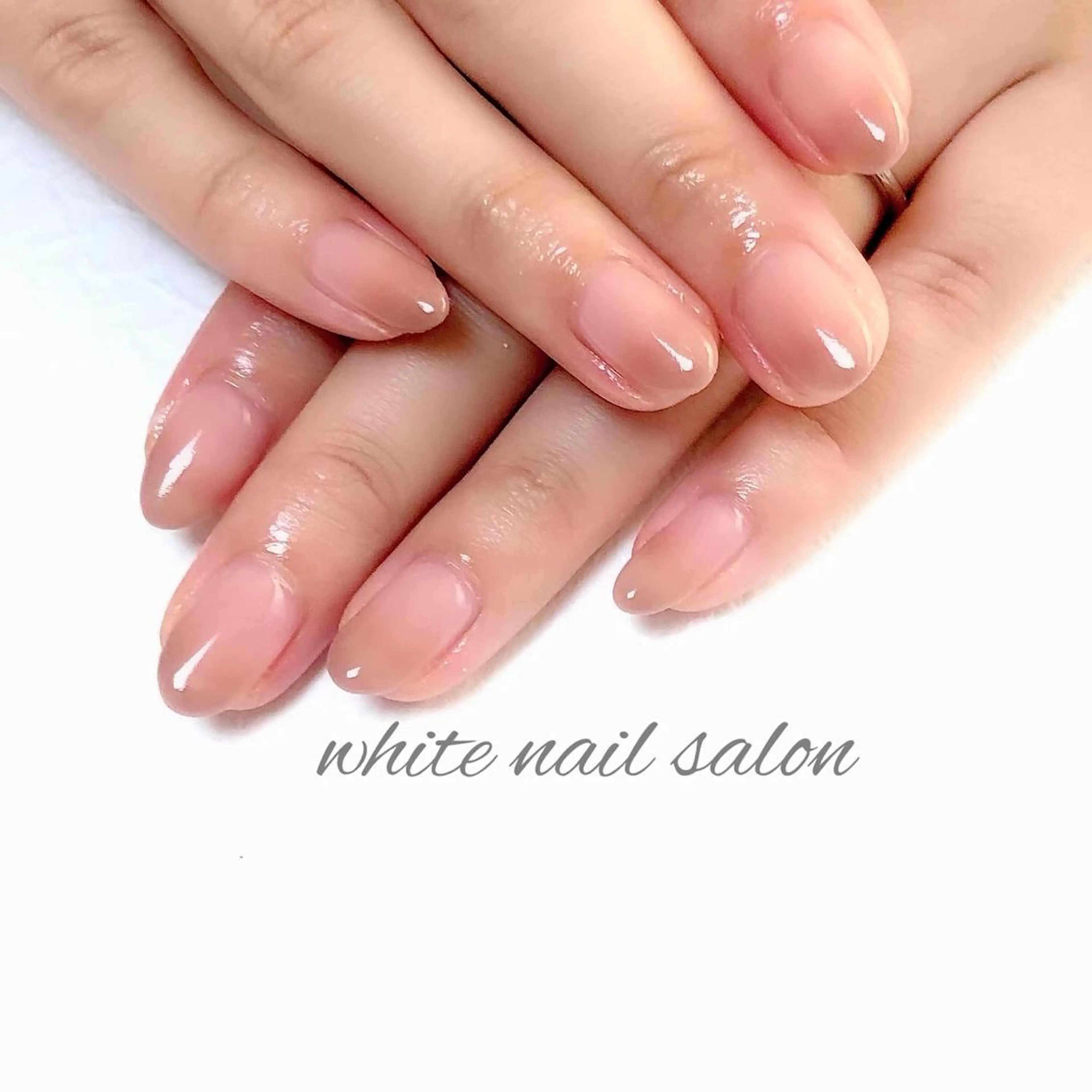 ネイル ジェルネイル ハードジェル 持ち込み シンプルネイル ソフトジェル ハンドネイル white nail salonのネイルデザイン