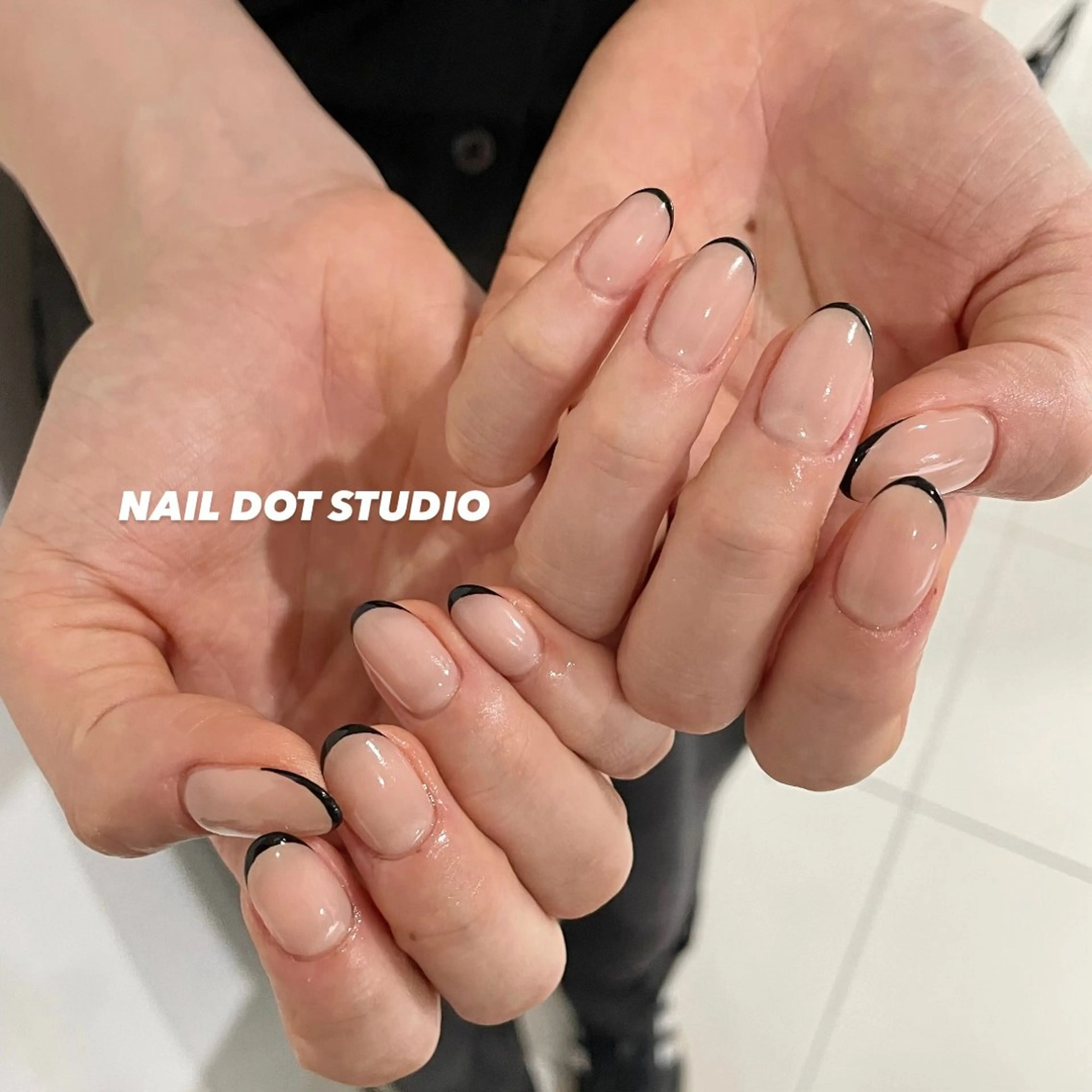 ネイル フレンチネイル ハンドネイル NAIL DOT STUDIO堺筋本町のネイルデザイン