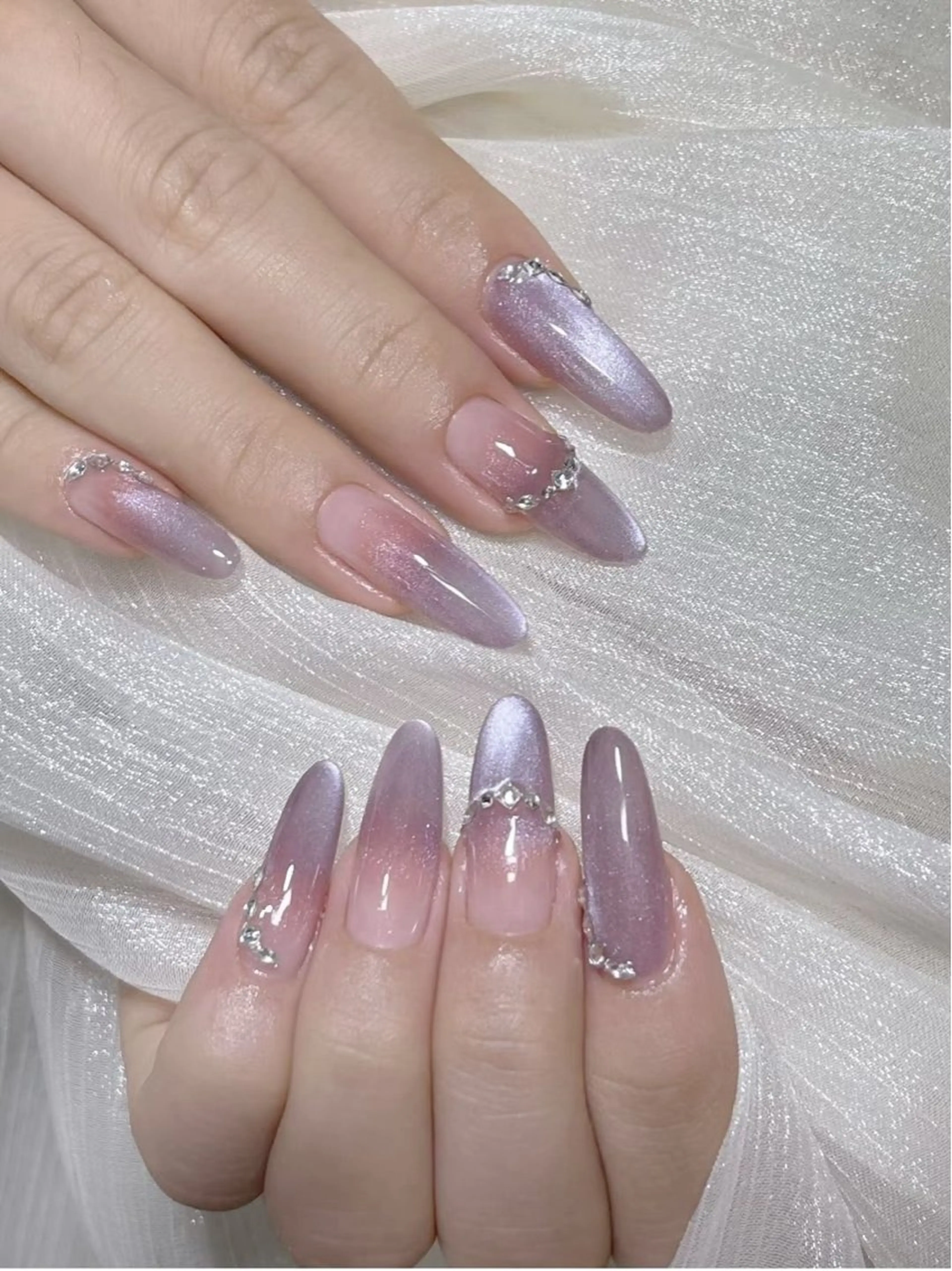 ネイル アートネイル オーロラネイル ブルー チークネイル フットネイル ハンドネイル NAILS168 新大久保店のネイルデザイン