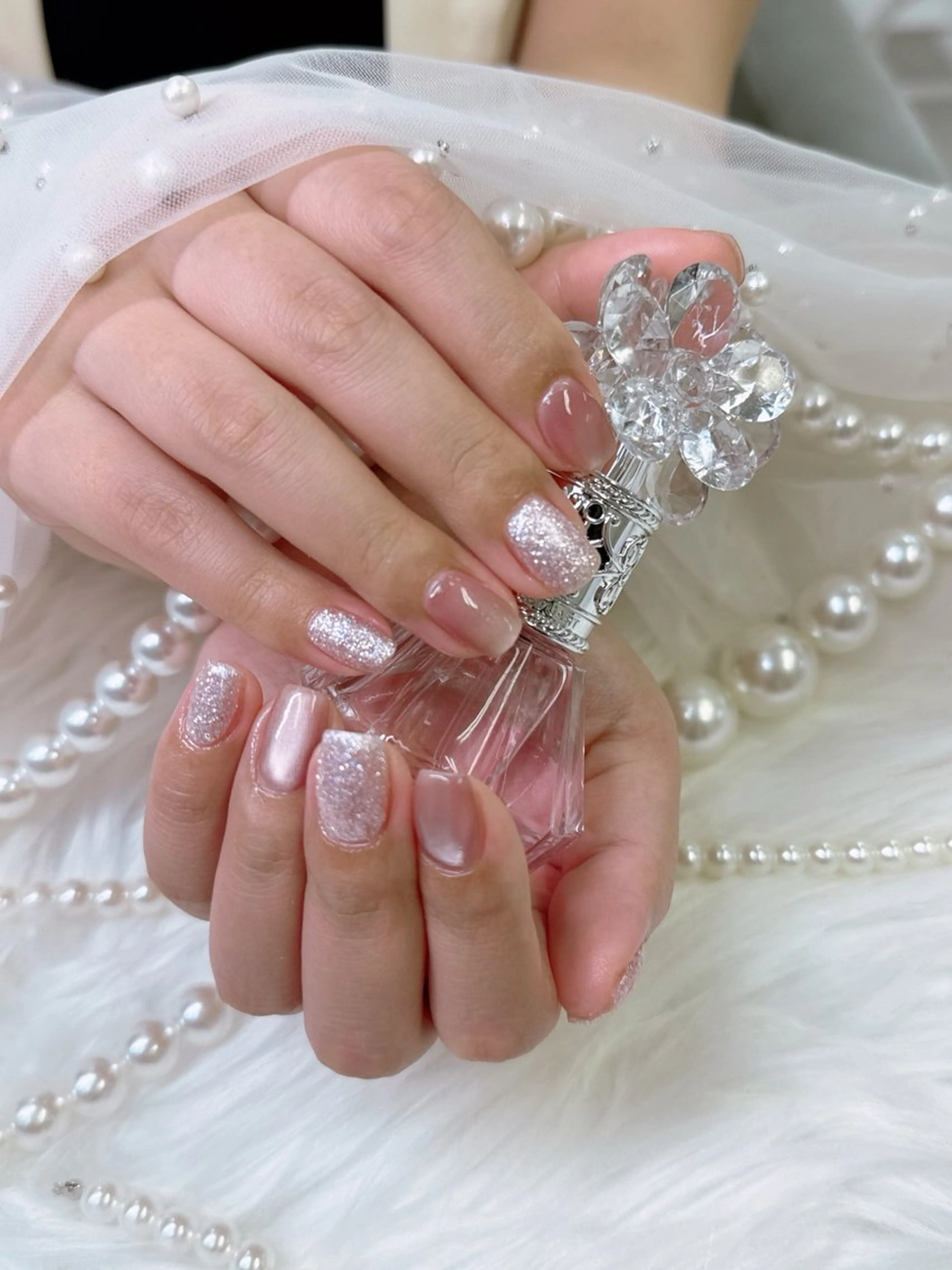 ネイル アートネイル フットネイル フレンチネイル ガラスフレンチ ハート クイーンズネイル銀座所属・Queeens nailのネイルデザイン