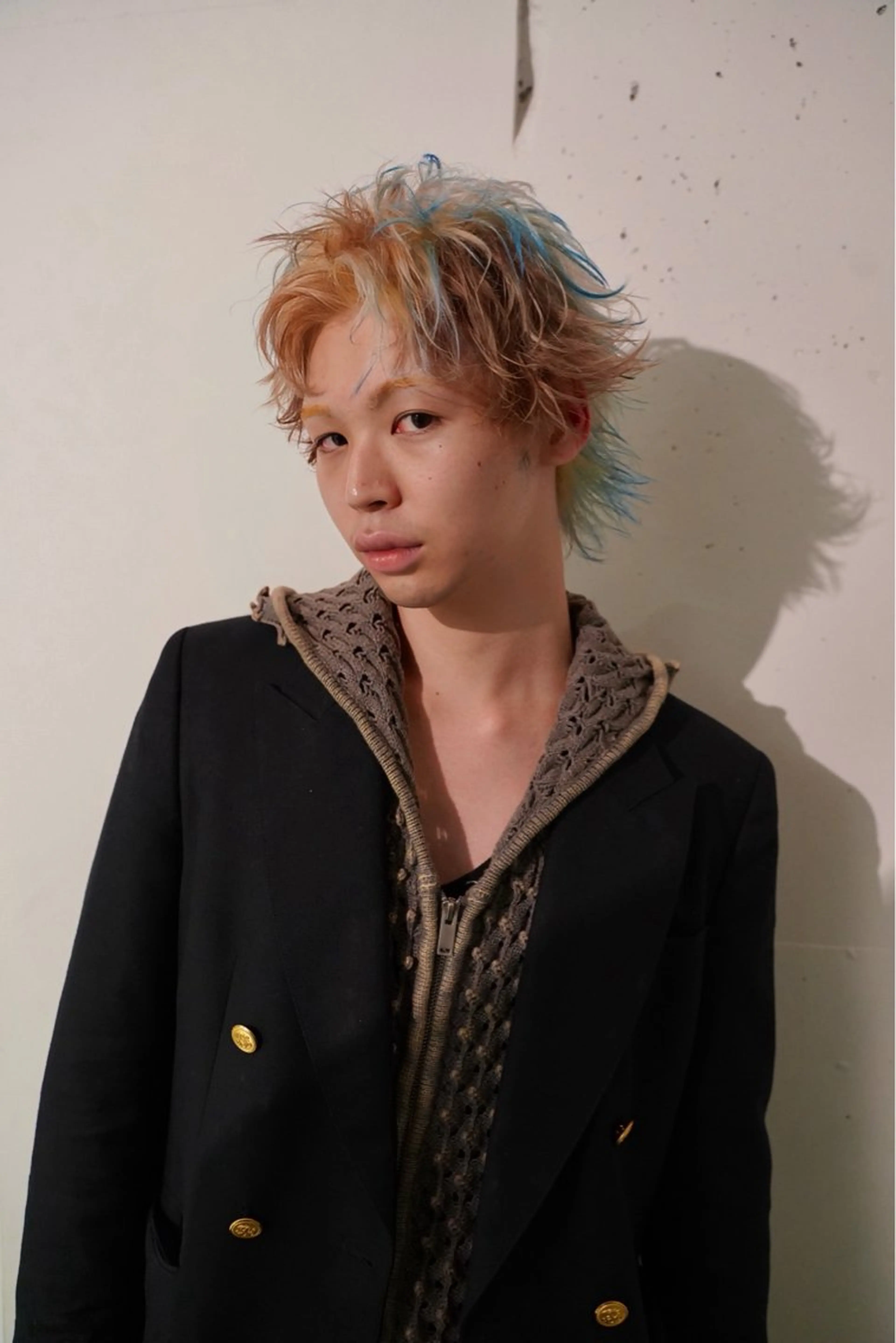 カラー ブリーチカラー🥣 デザインカラー🌈のヘアスタイル