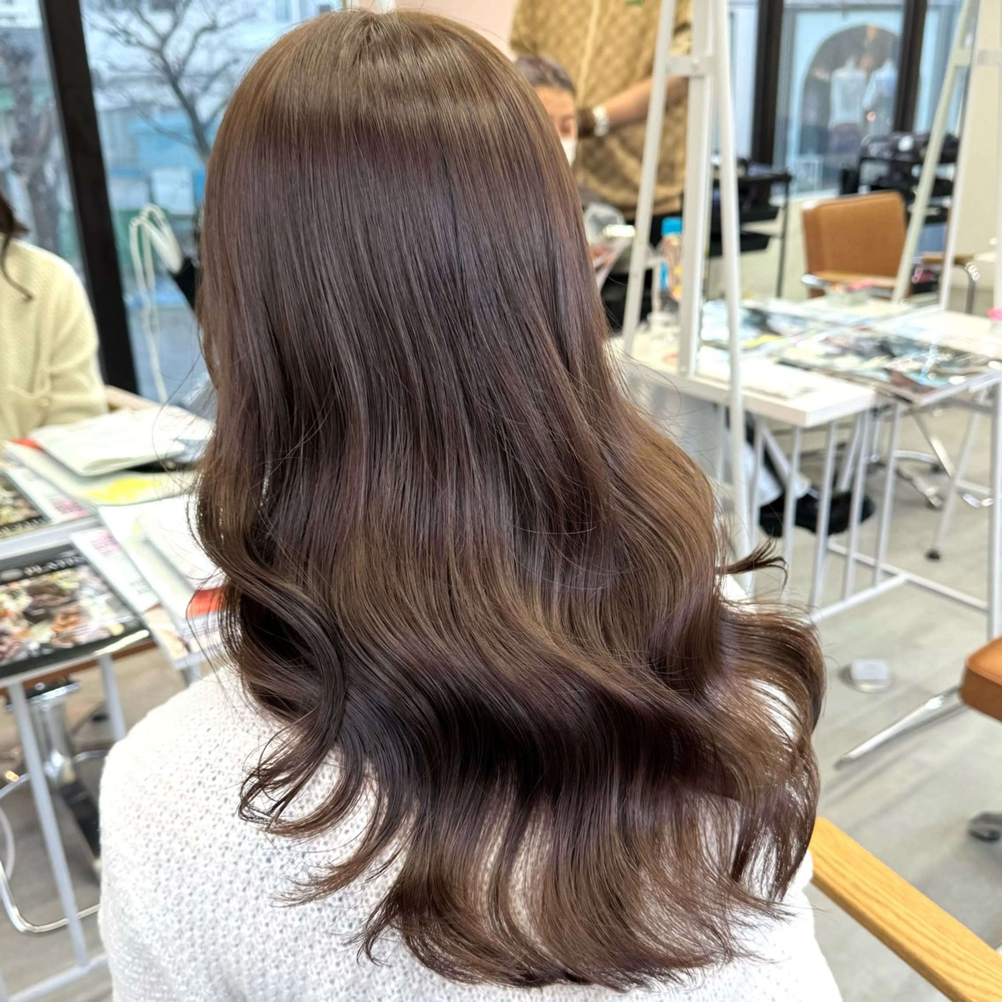 セミロング カラー ヘアアレンジ ヘアカラー ブリーチなしカラー /ベージュ/安形翔のヘアスタイル