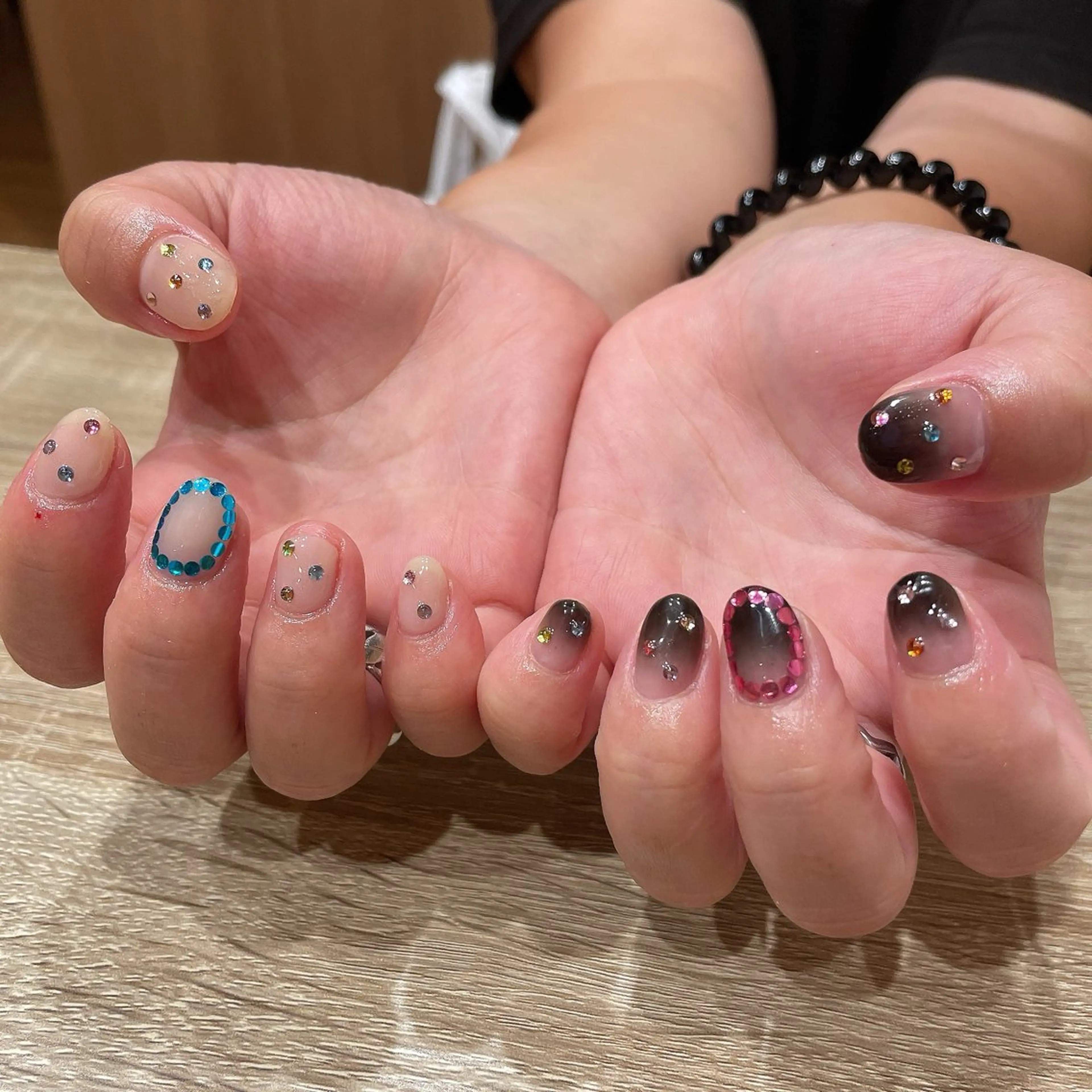 ネイル 持ち込み liberté所属・liberté🫧 新小岩のネイルデザイン