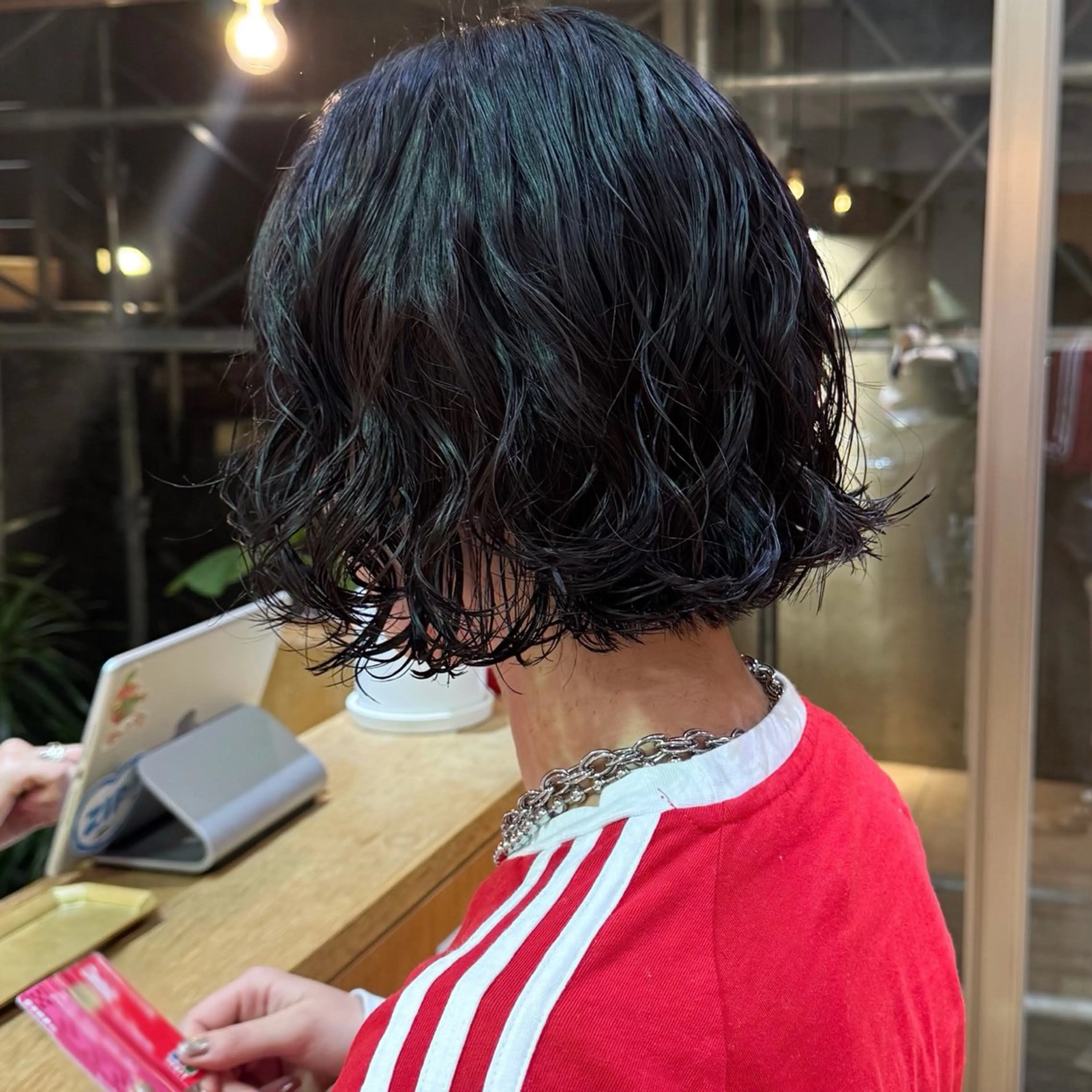 ショート パーマ カット パーマ 大橋 芽衣のヘアスタイル