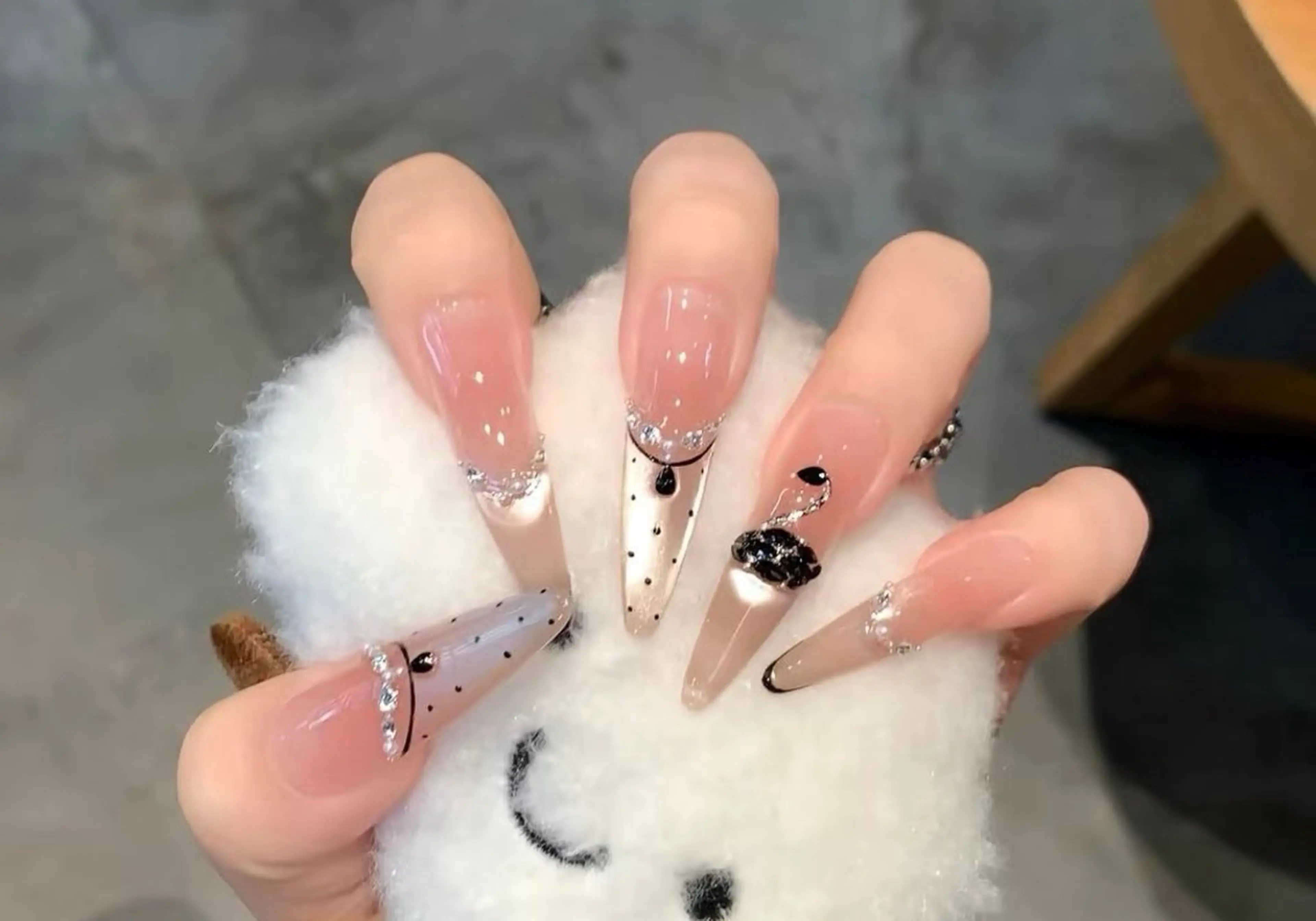 ネイル オーロラネイル 成人式 フットネイル フレンチネイル ジェルネイル ハンドネイル 長さだし専門 ありさのネイルデザイン