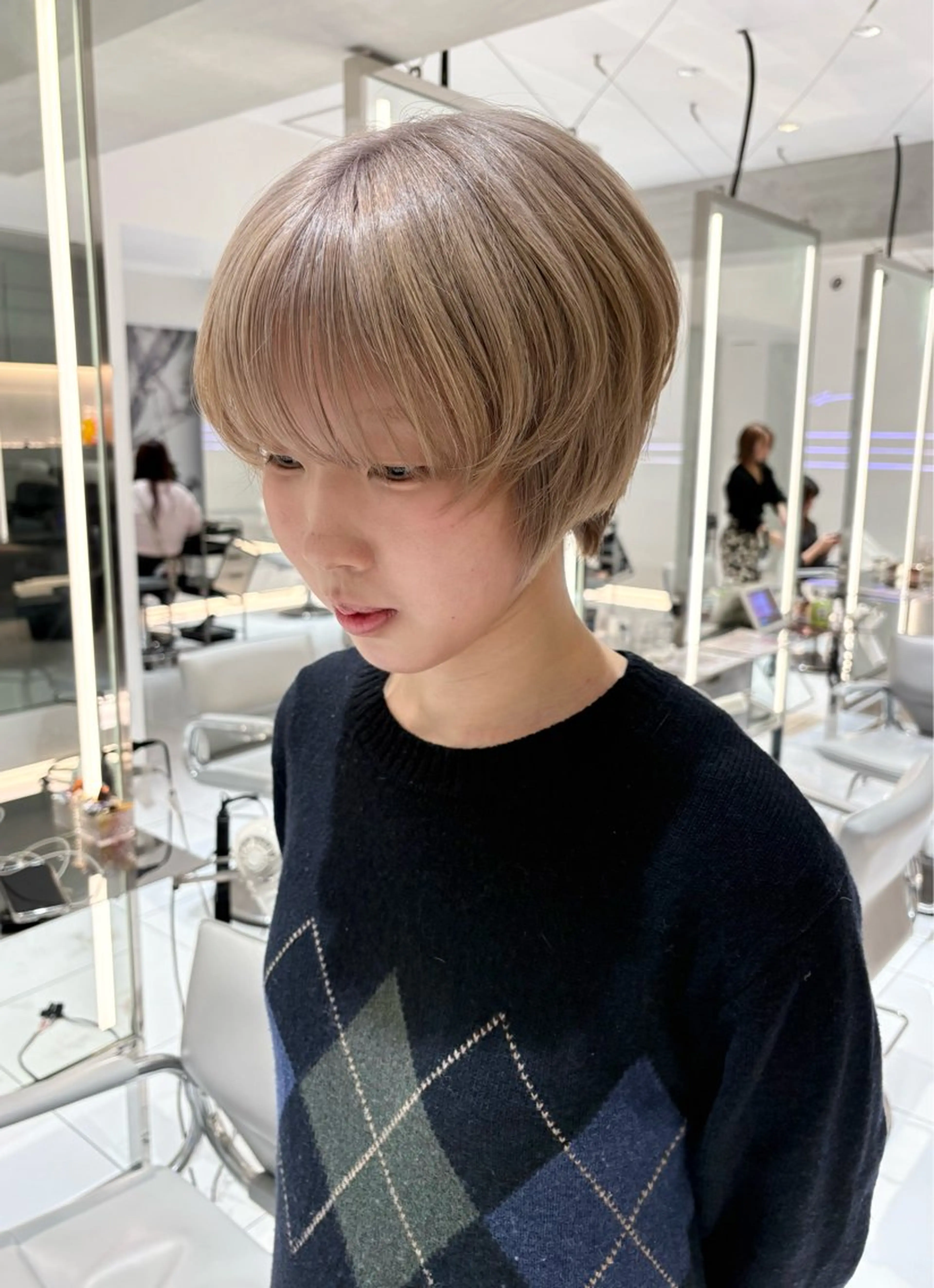 ショート ヘアカラー カノン🎀ᩚ／ 無料カット募集中のヘアスタイル