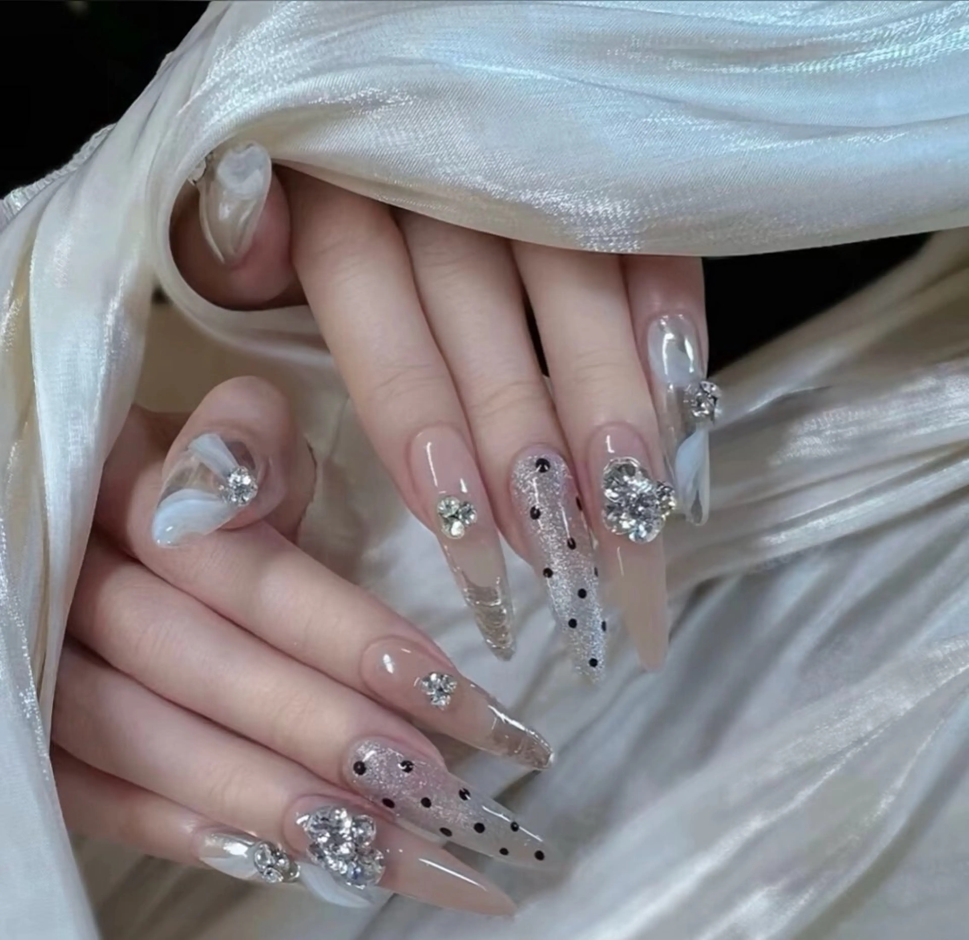 ネイル チークネイル 長さ出し フレンチネイル ガーリー 韓国ネイル sun nail池袋 モデル募集のネイルデザイン