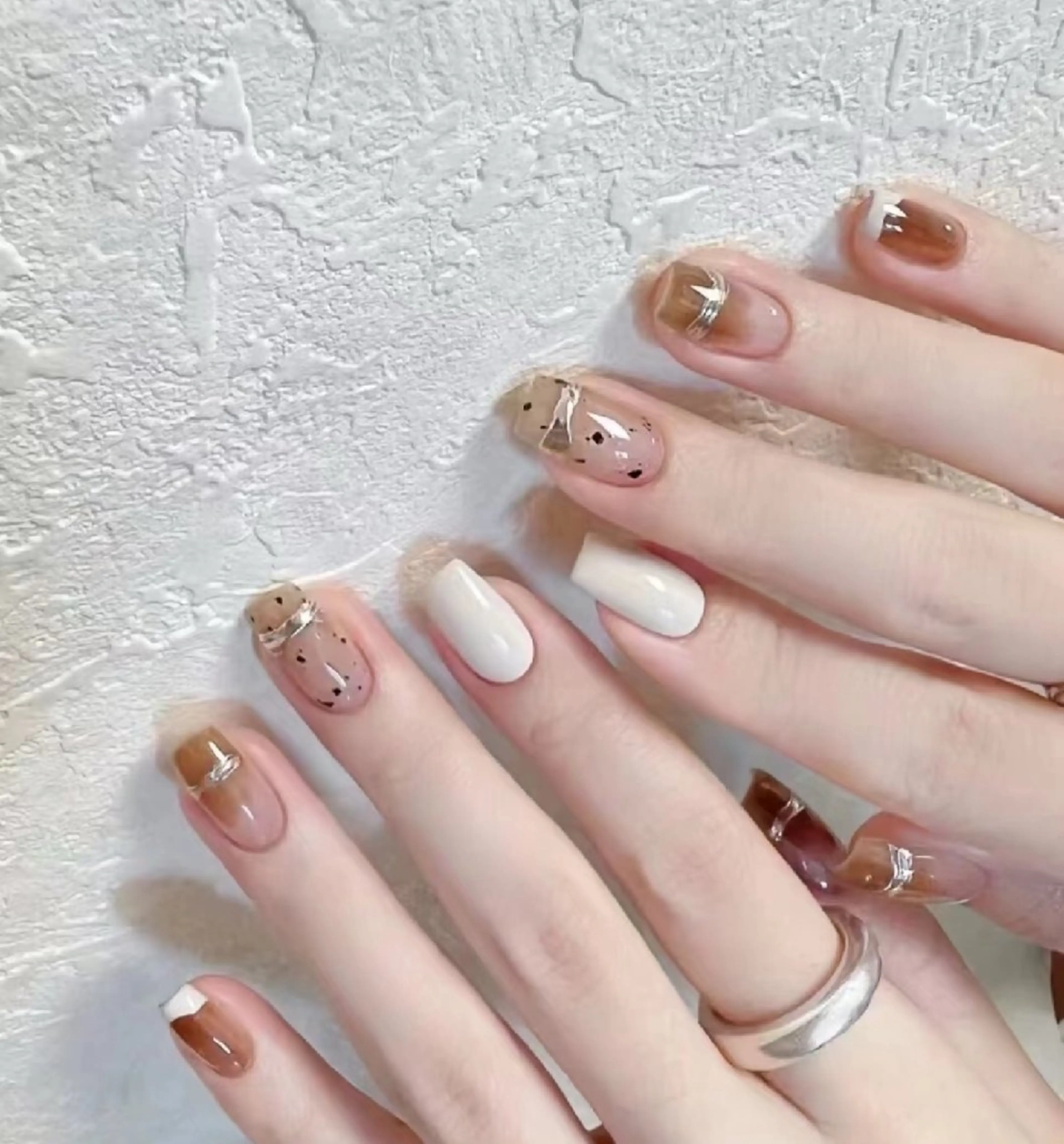 ネイル ハンドネイル パラジェル＆フィルイン取り扱いサロンSol Nail所属・Sol Nail ミネのネイルデザイン