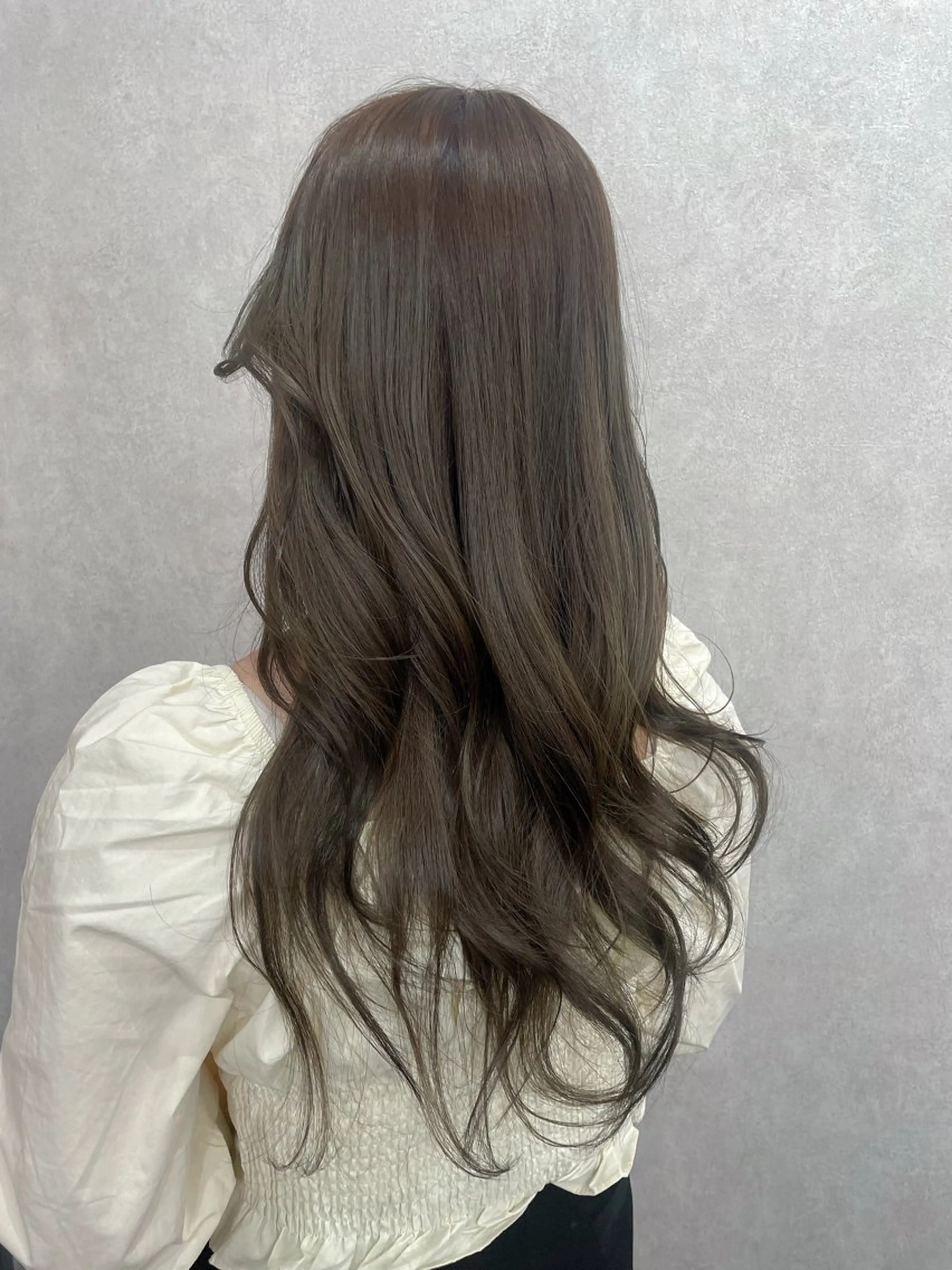 ロング カラー レイヤーカット AIRI layer cut hairのヘアスタイル