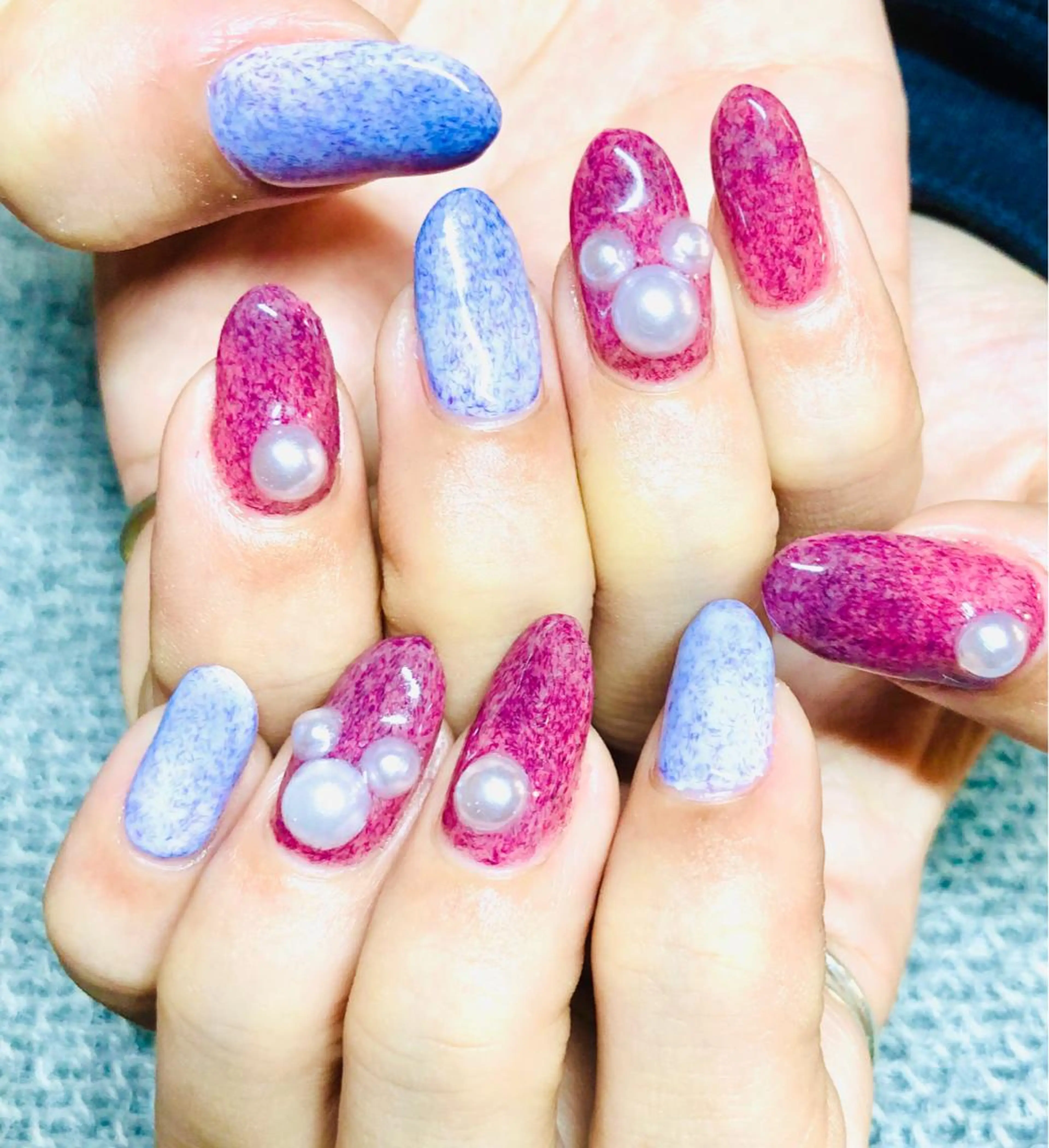 ネイル 藁科 亜紀のネイルデザイン