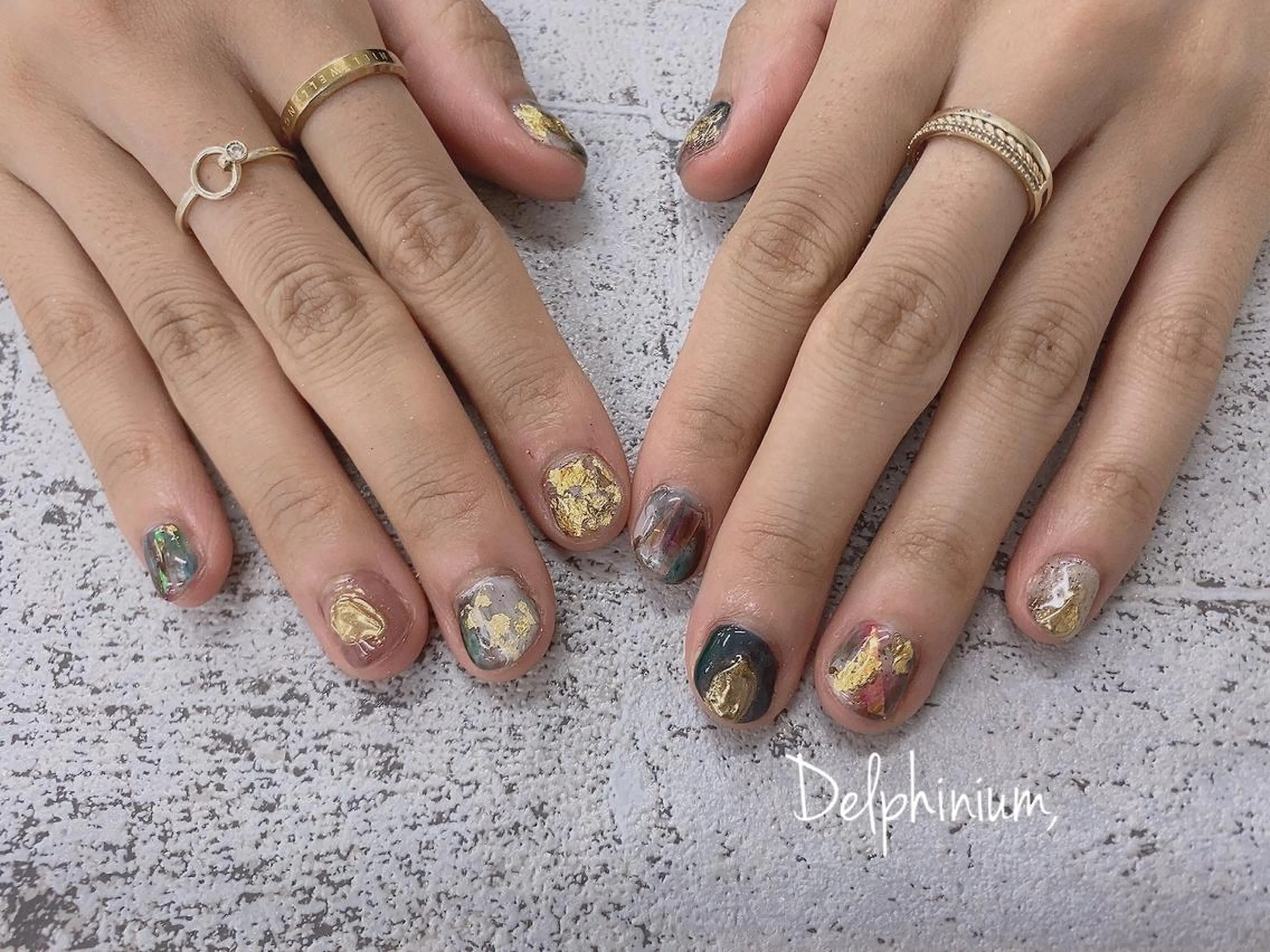 ネイル ニュアンスネイル ハンドネイル 岡本 友恵のネイルデザイン