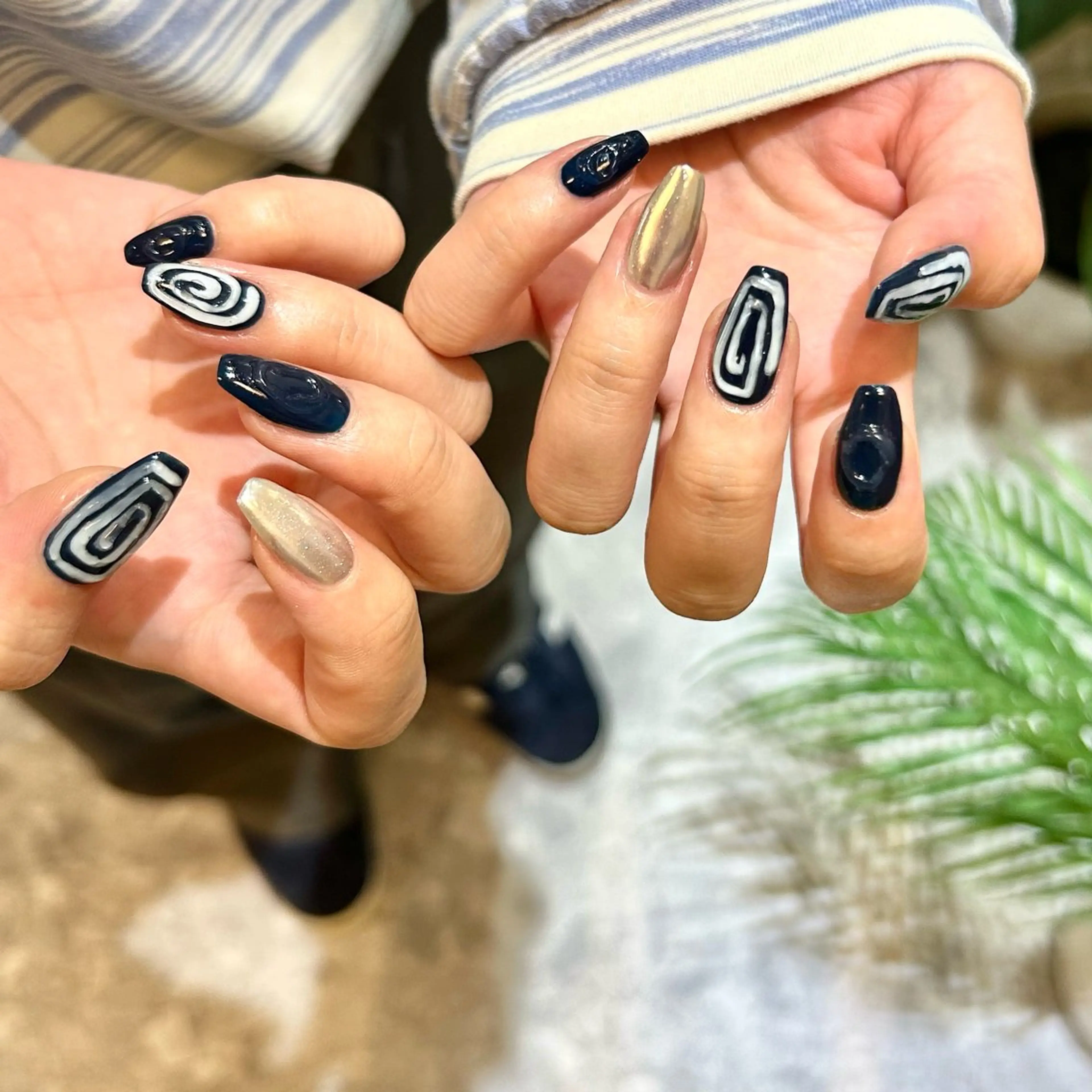 ネイル ハンドネイル 💅🏽 SHIORI🌙のネイルデザイン