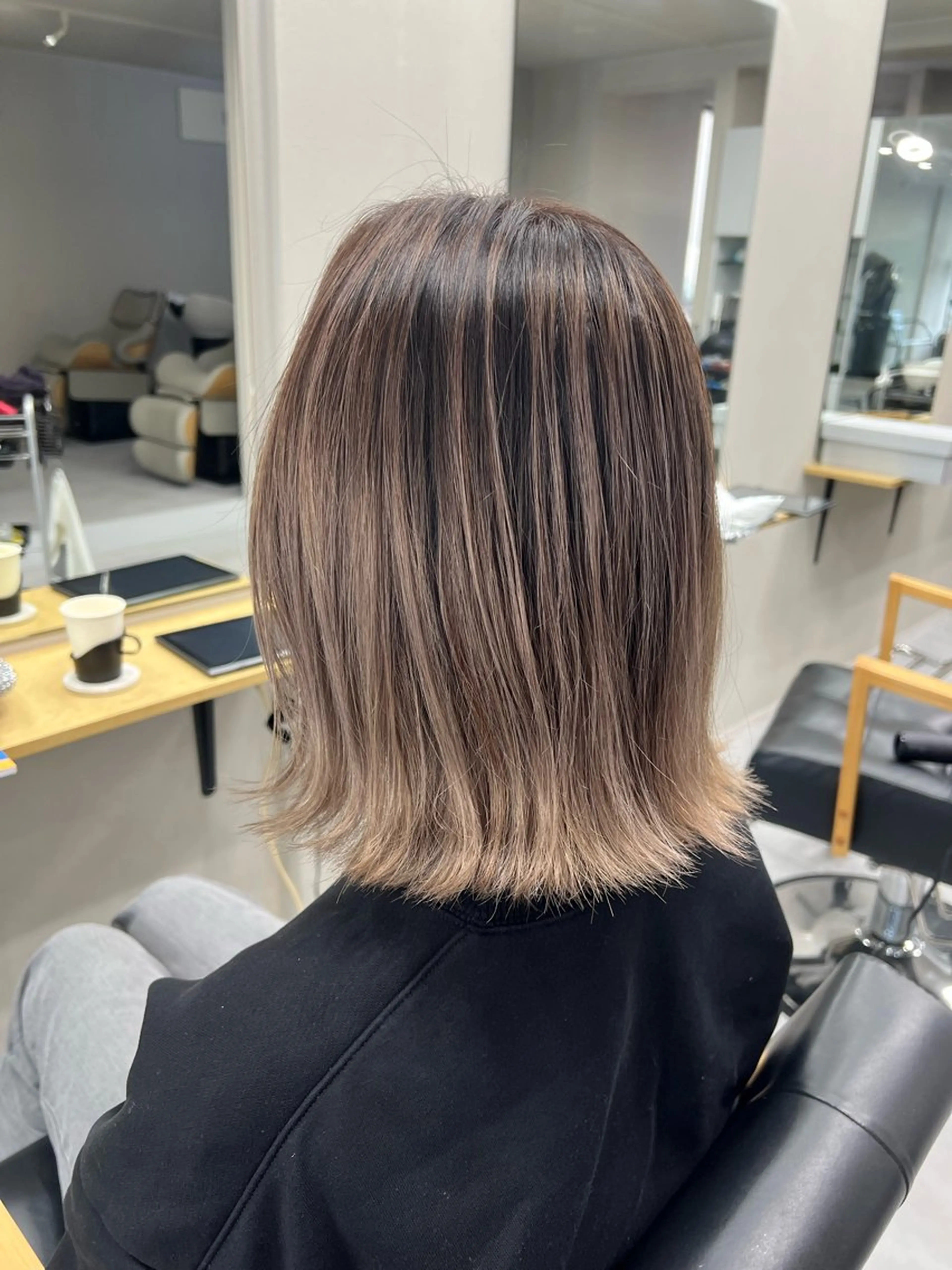 バレイヤージュカラー＆トリートメントの写真