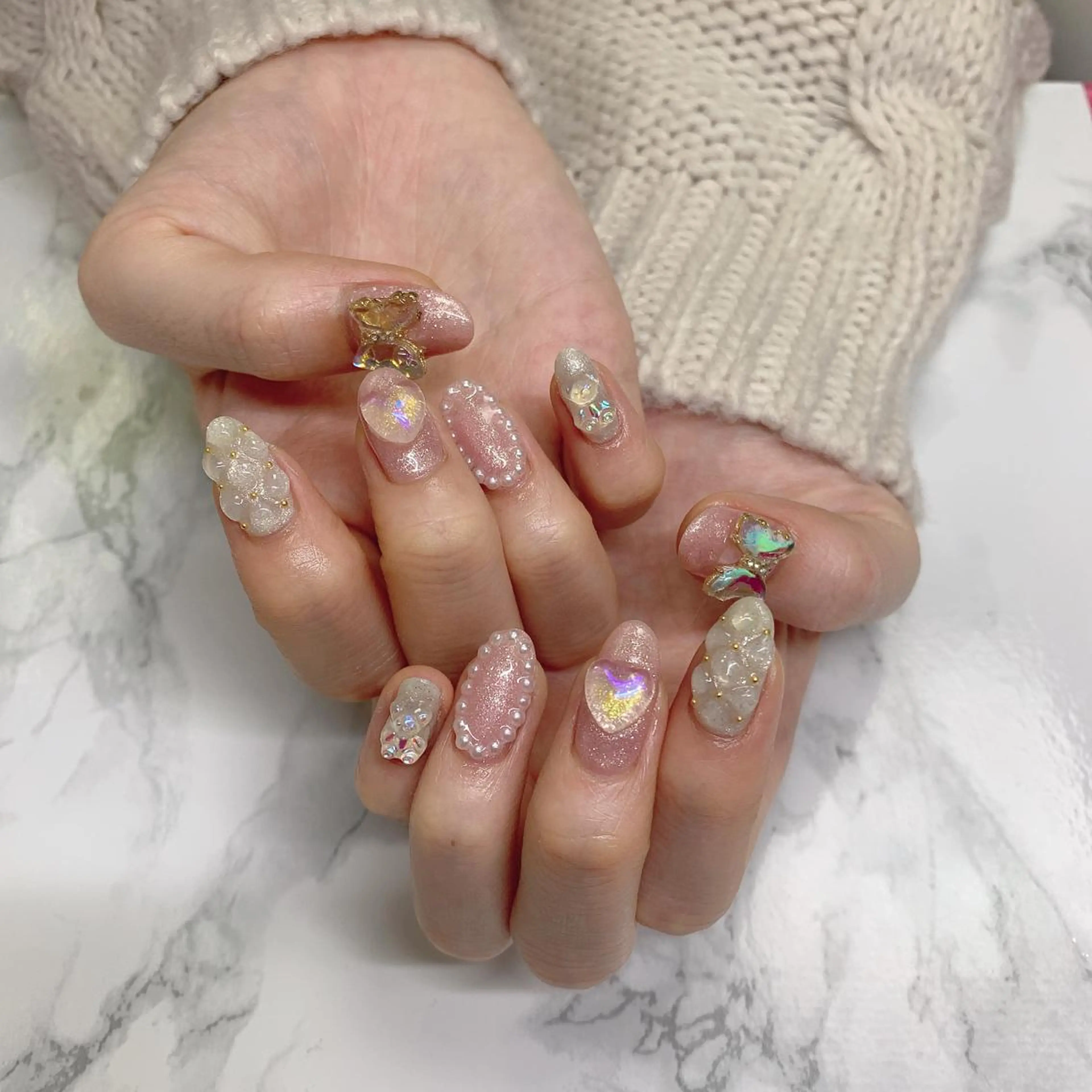 ネイル はな💎ネイル ワンホン、長さ出しのネイルデザイン