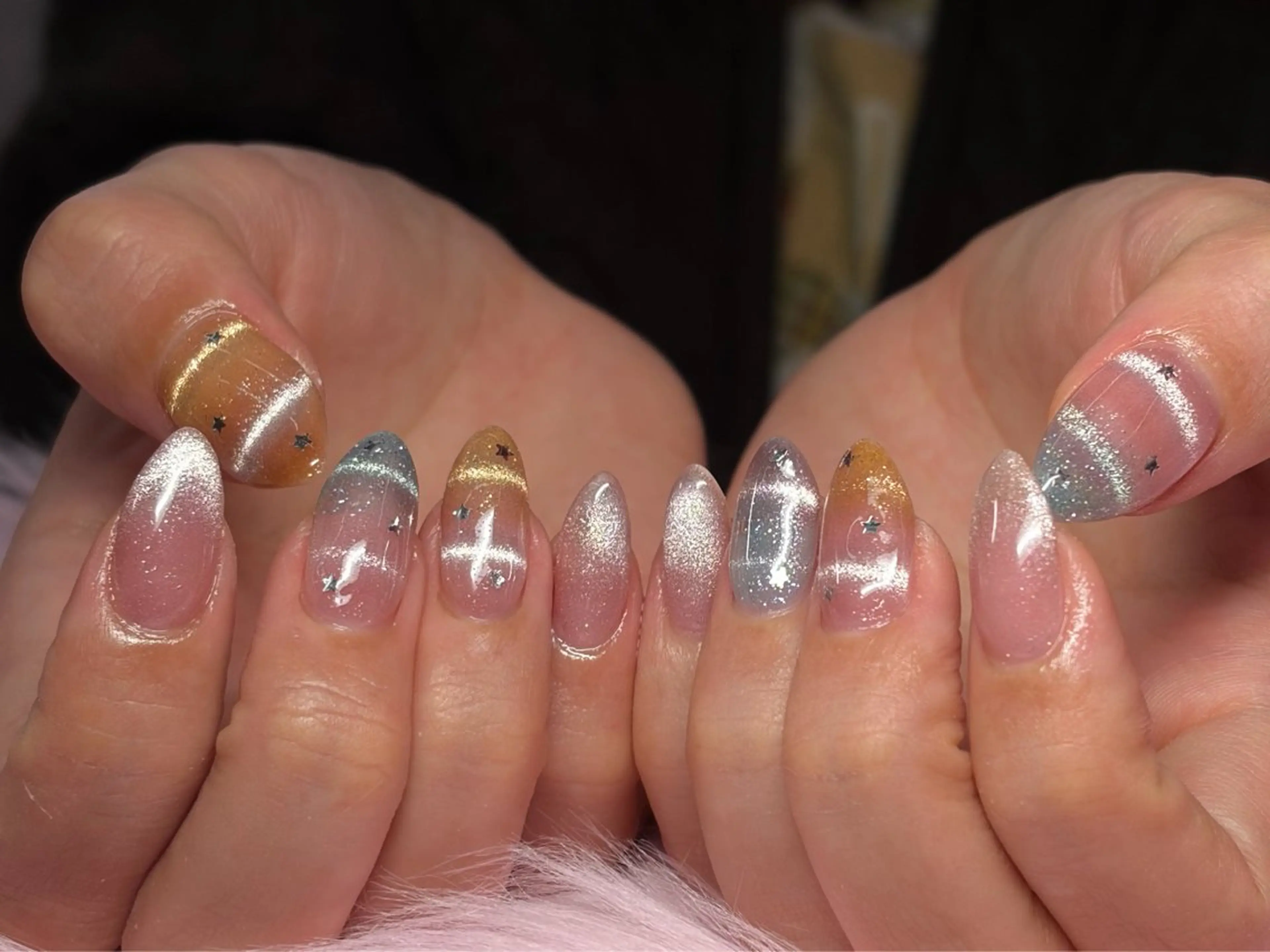 ネイル ボーダー キラキラネイル ハンドネイル yuuka/池袋 🎼WOLTOKYOのネイルデザイン