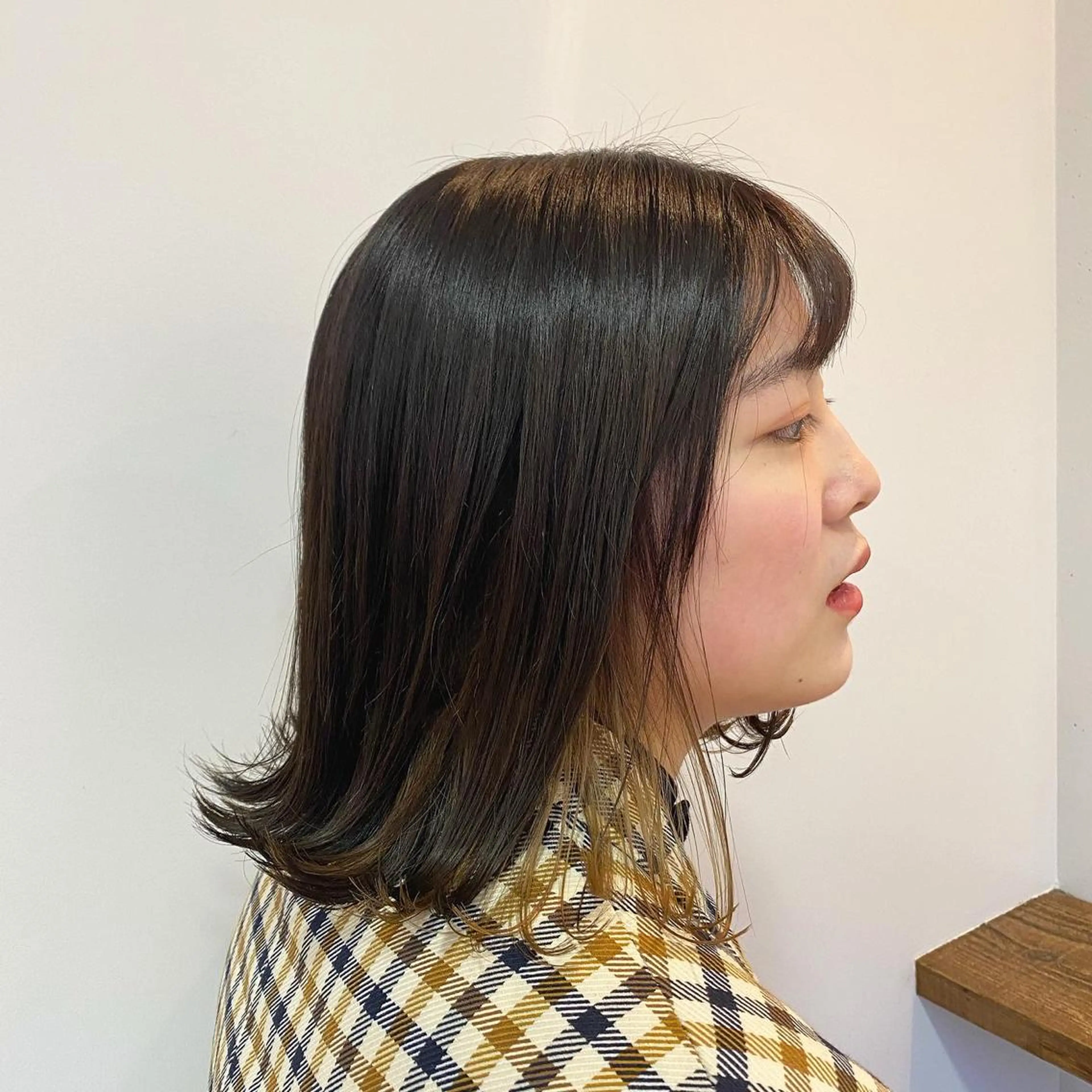 ミディアム カラー ブリーチ イヤリングカラー ヘアカラー トリートメント STUDIO 4H所属・小山功陽 /メンズスタイルのヘアスタイル