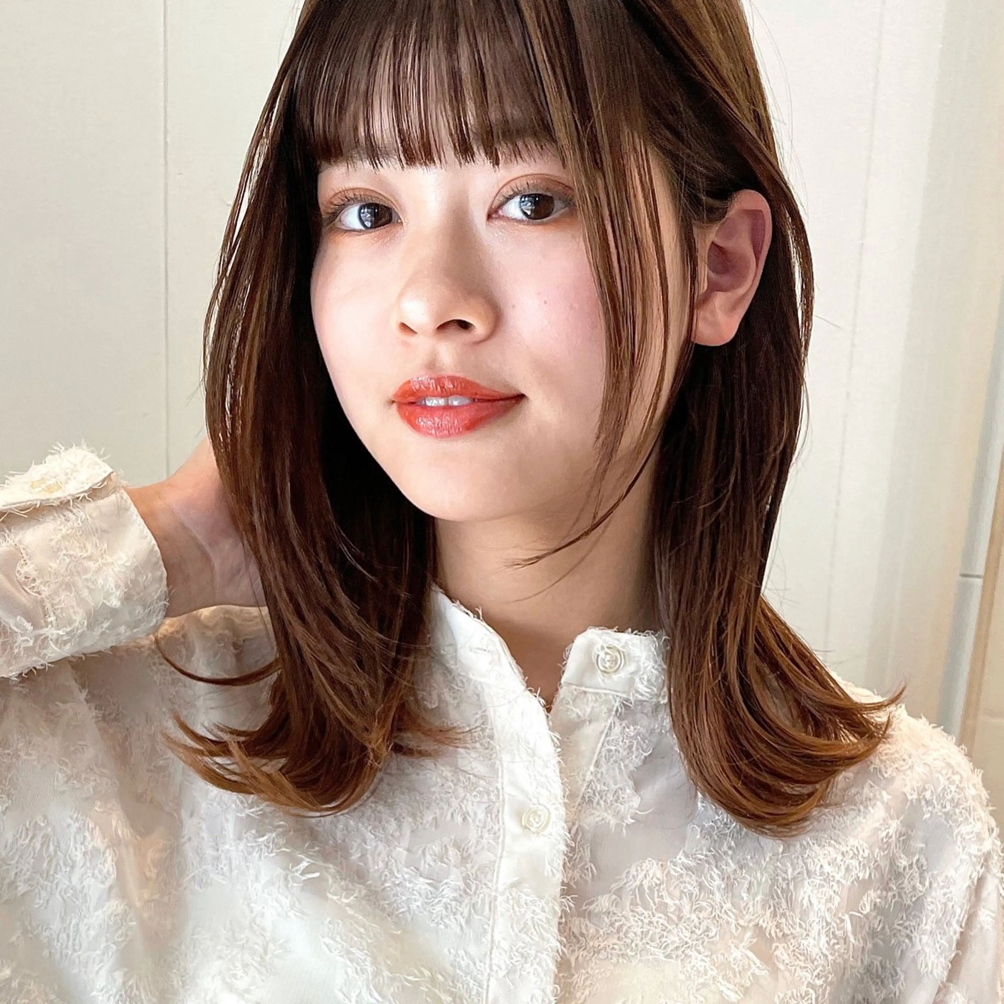 ミディアム カット OAK 学芸大学所属・秋葉萌　透明感カラー /レイヤー/ボブ♡のヘアスタイル