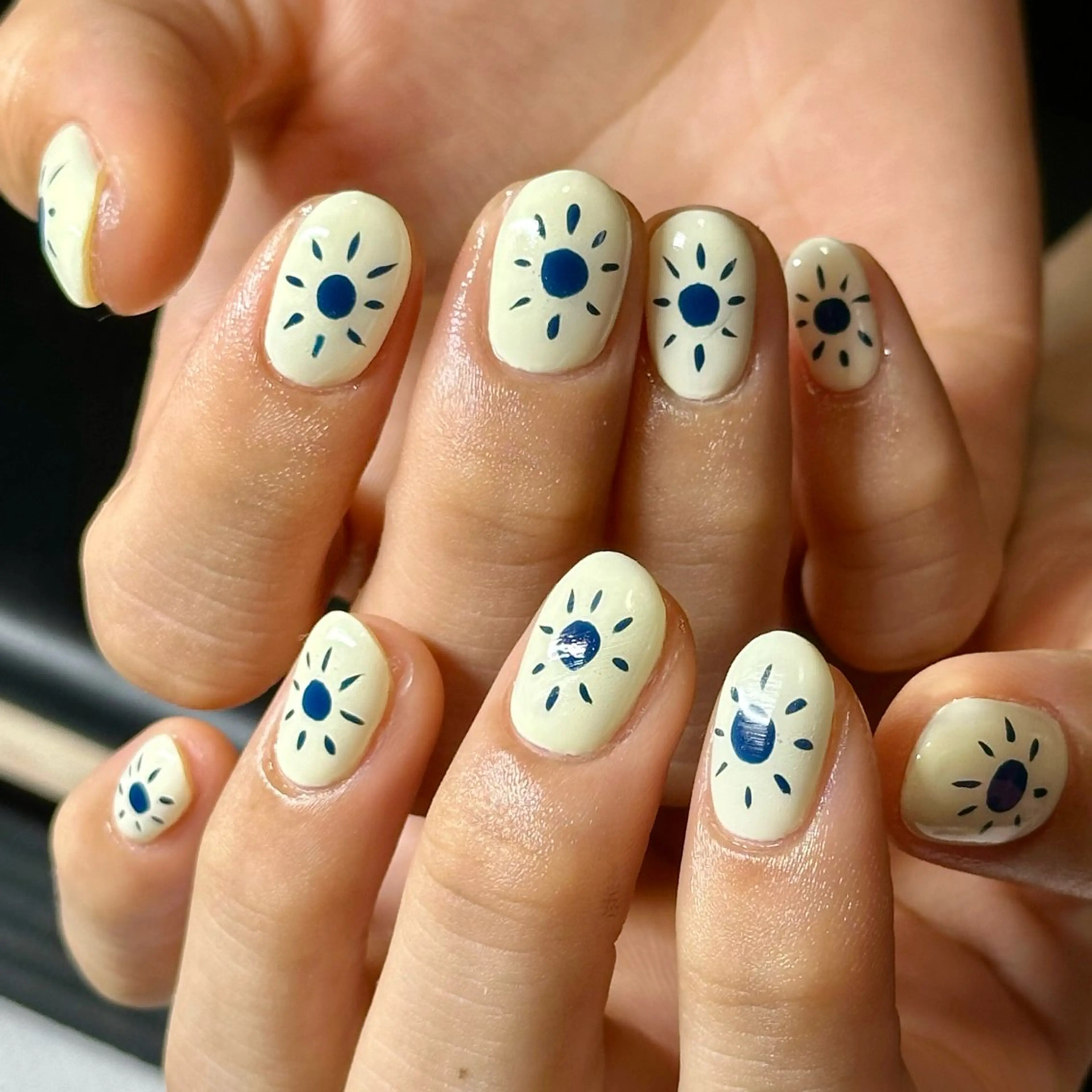 ネイル Eym.所属・Eym. nailのネイルデザイン