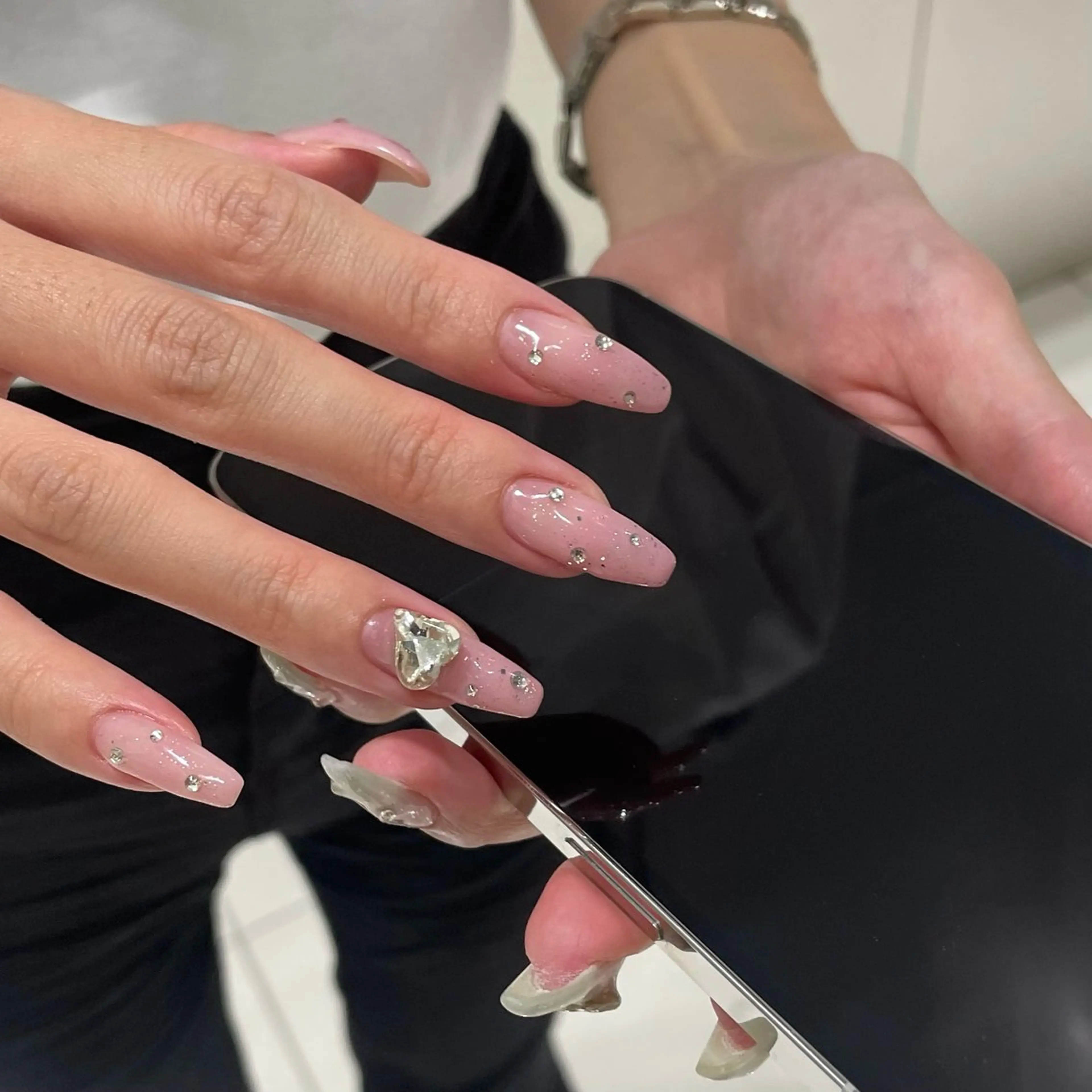 ネイル ハンドネイル nail studio nu/i所属・nu/i. ルイのネイルデザイン
