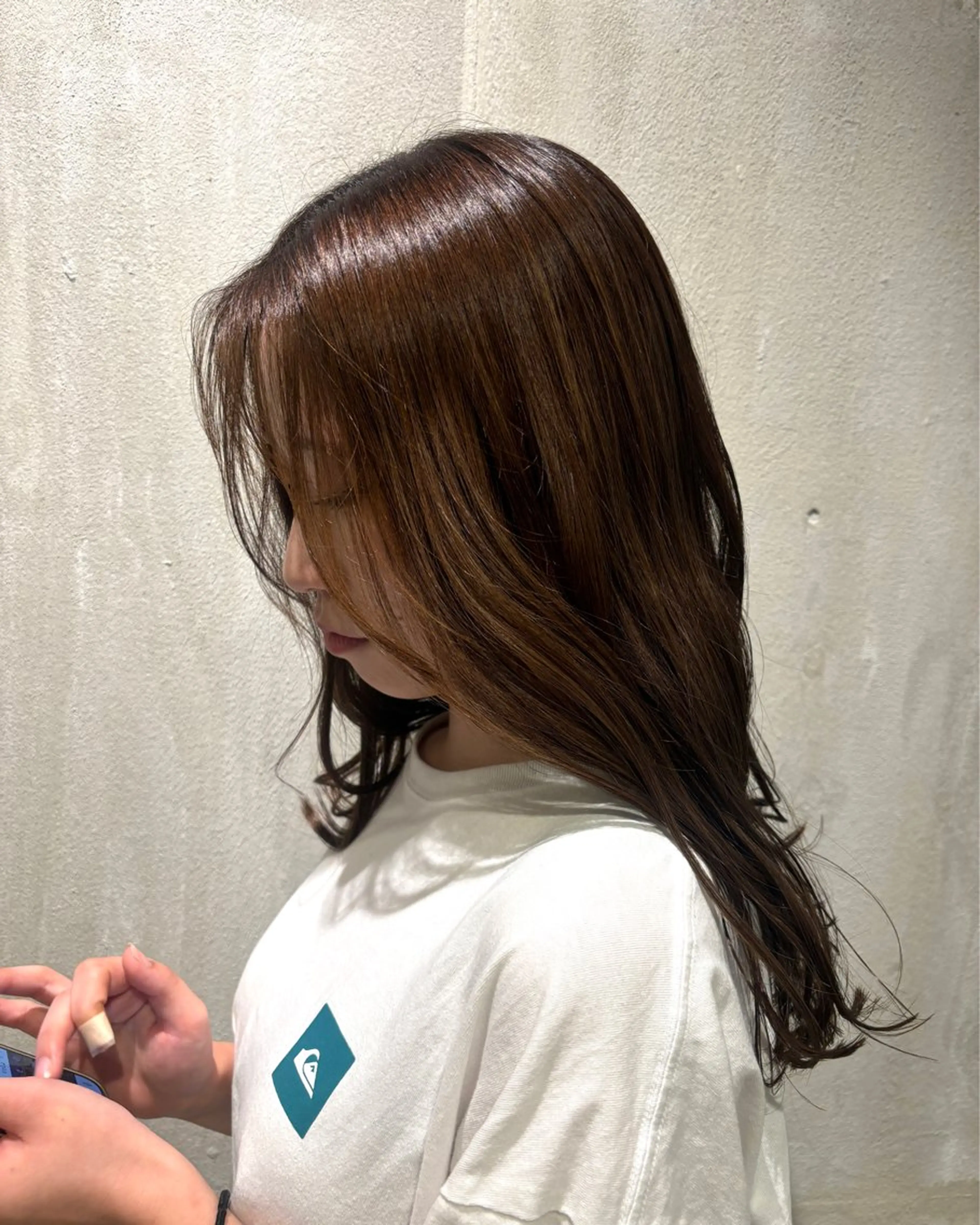 ロング カラー 小木曽 里華のヘアスタイル