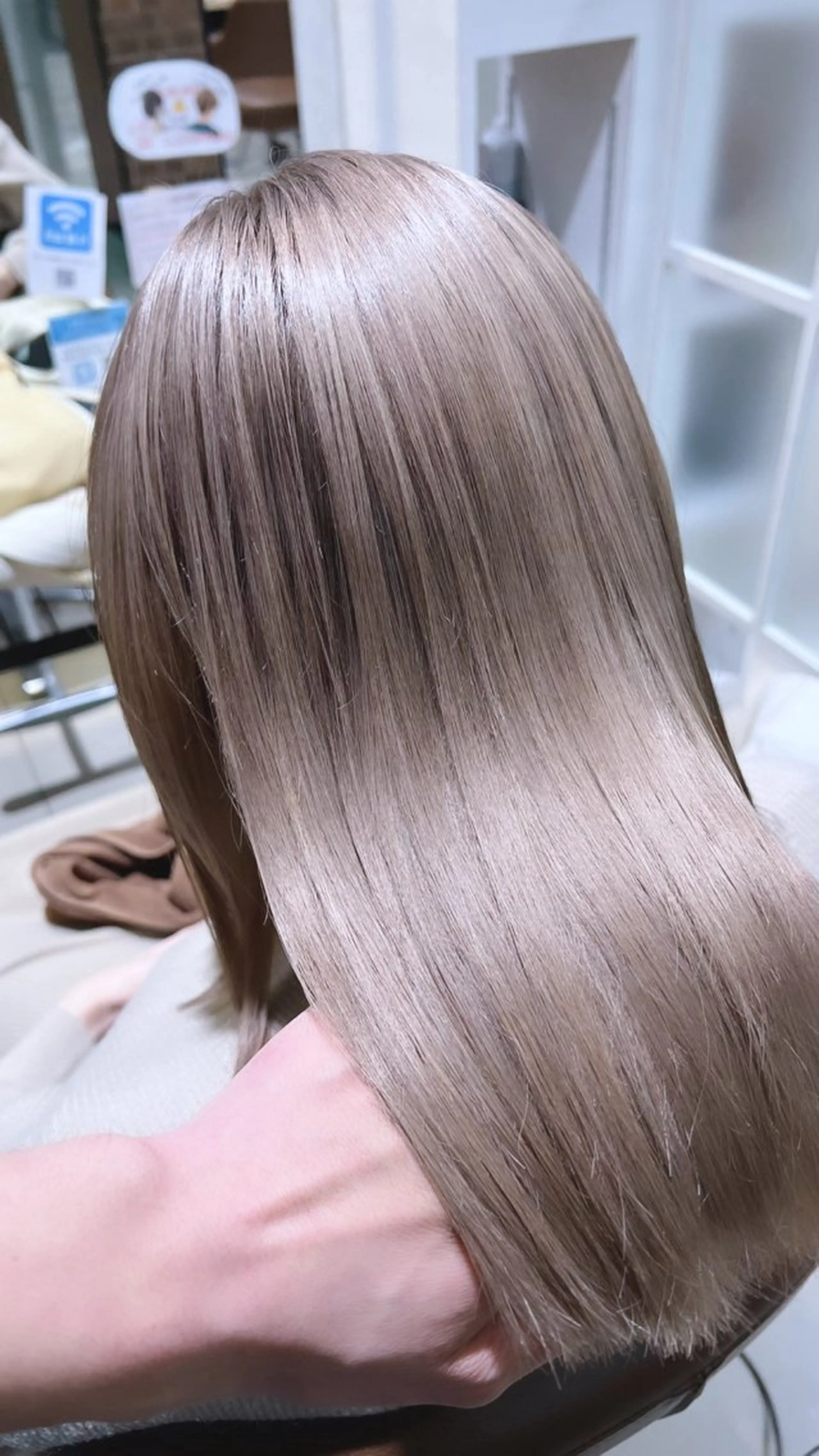 セミロング カラー [Gokan] KUNISHIMAのヘアスタイル