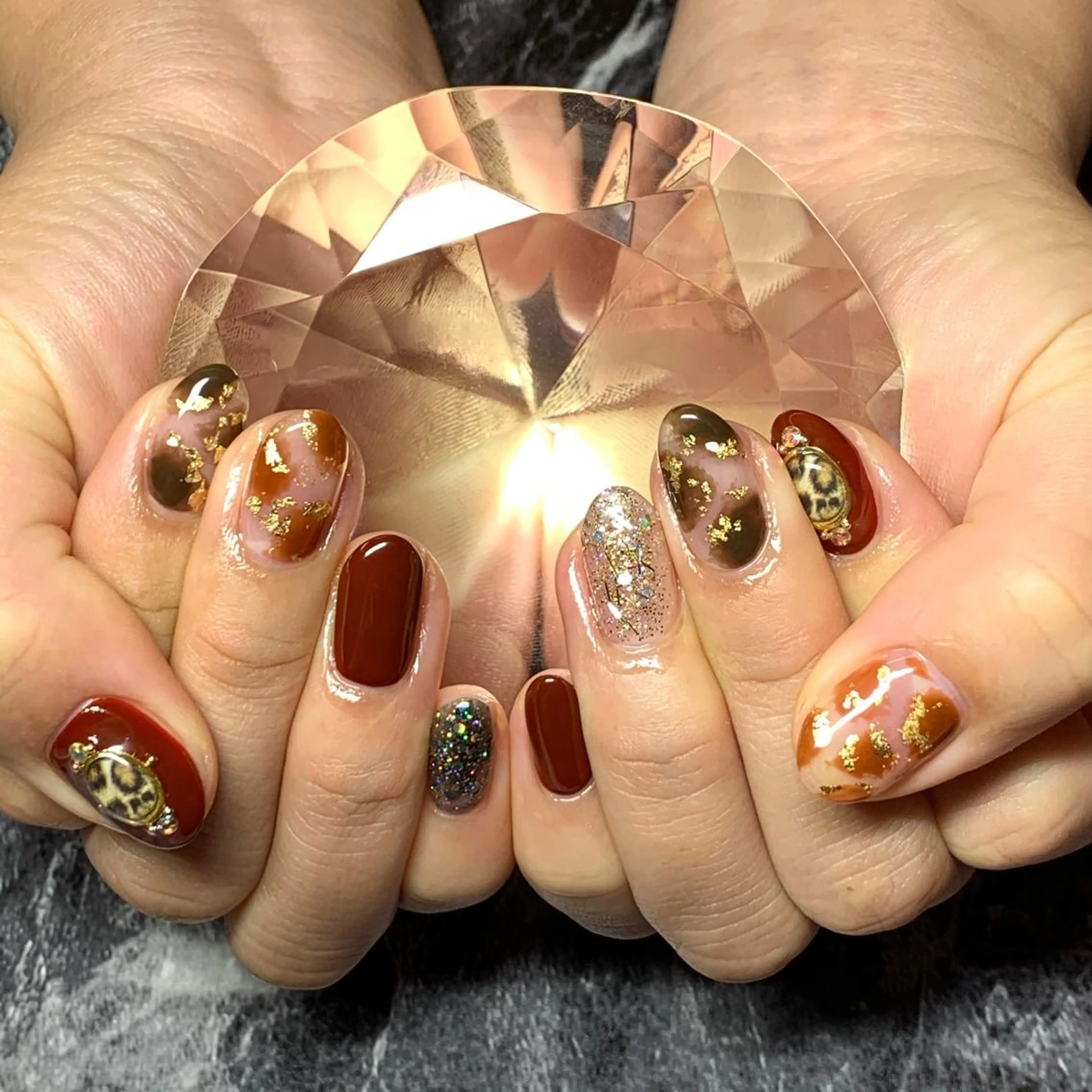 ネイル RuxuryNail ／RiAnnaのネイルデザイン