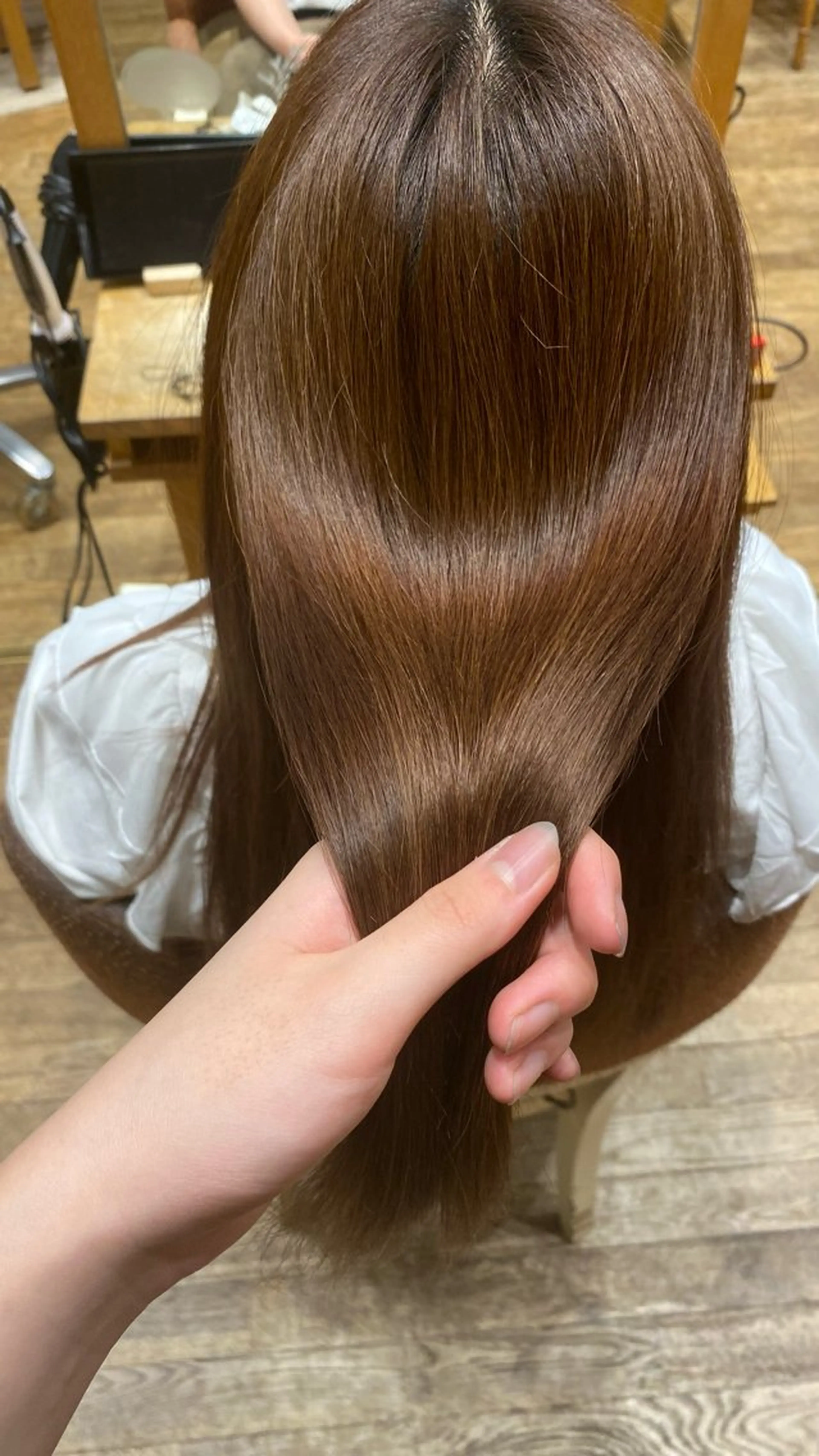 セミロング きょうか 縮毛矯正モデル募集中のヘアスタイル