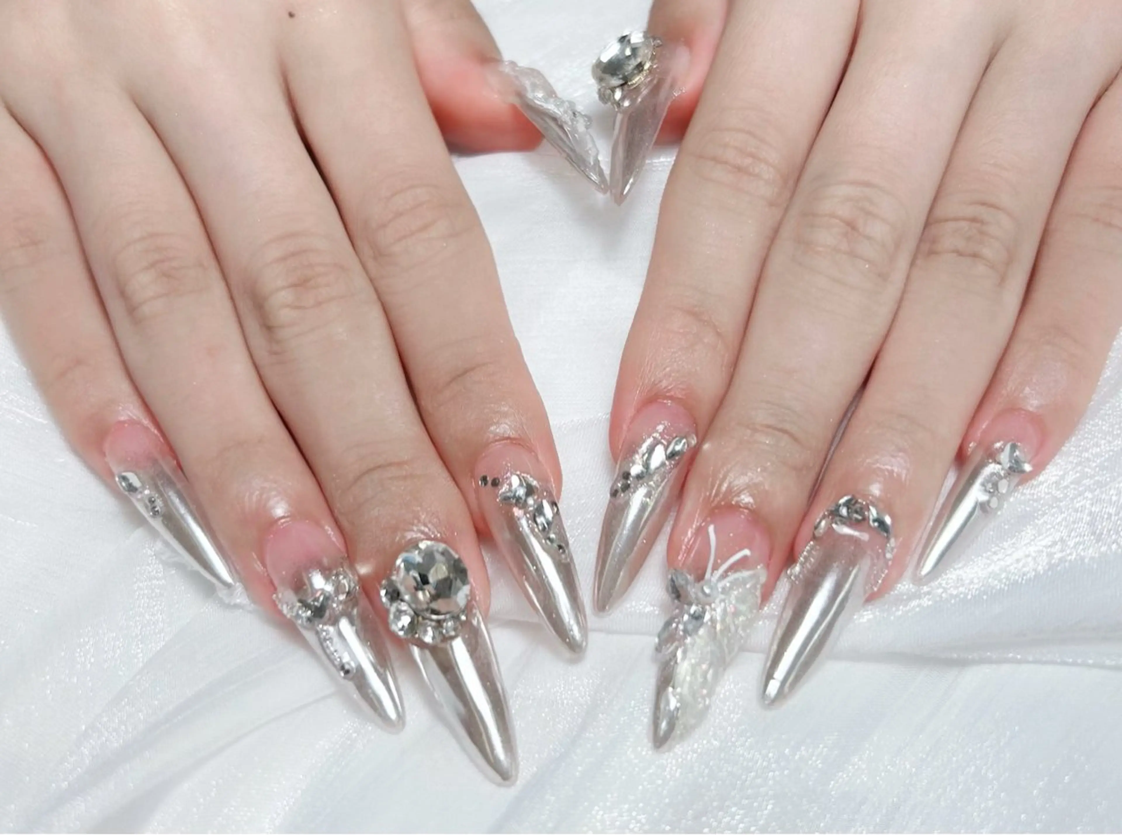 ネイル ハンドネイル M🌷nail 長さだし専門店のネイルデザイン