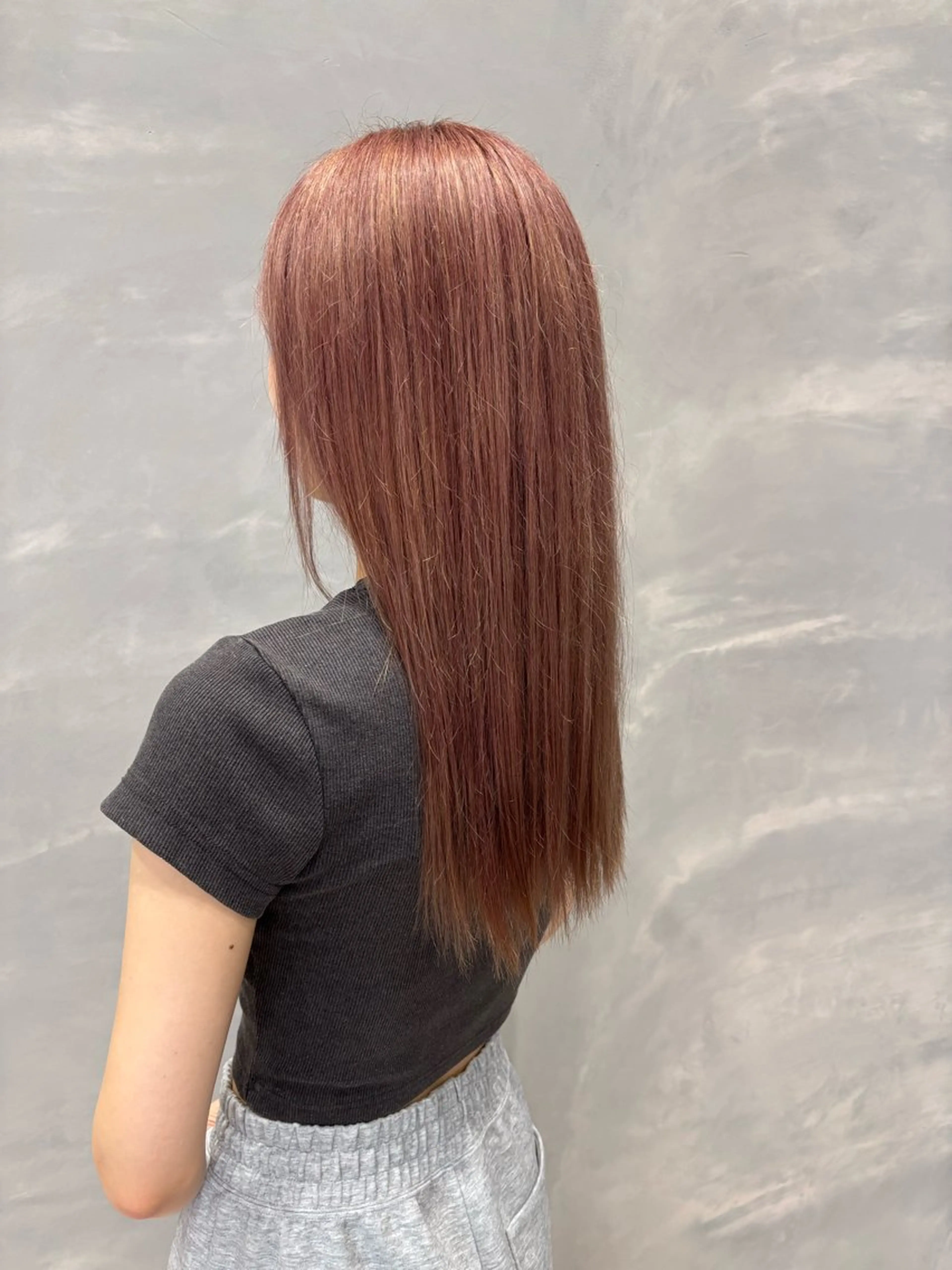 カラー 甲斐麻椰/ N°大分のヘアスタイル