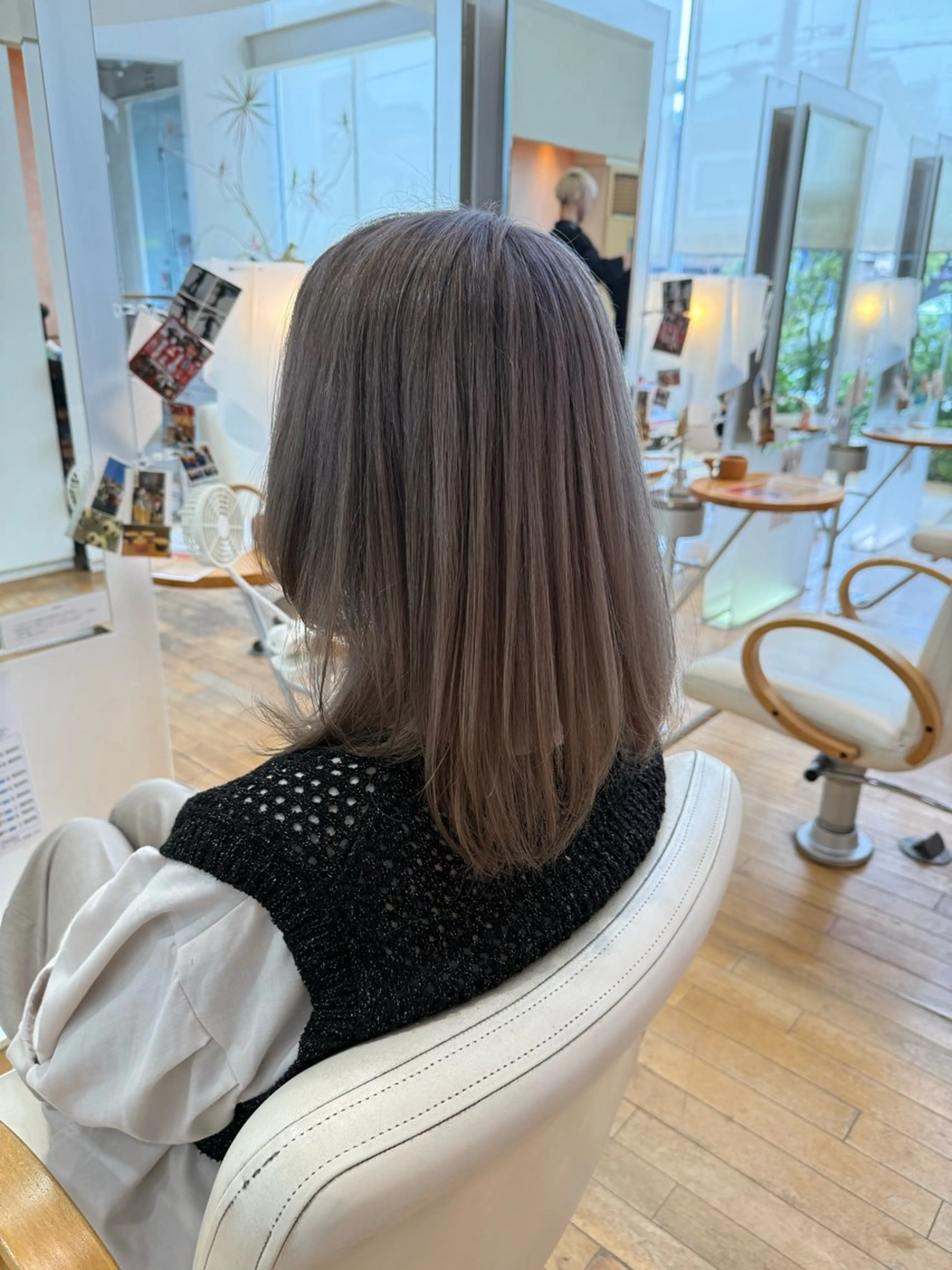 カラー 山本 瑠華のヘアスタイル