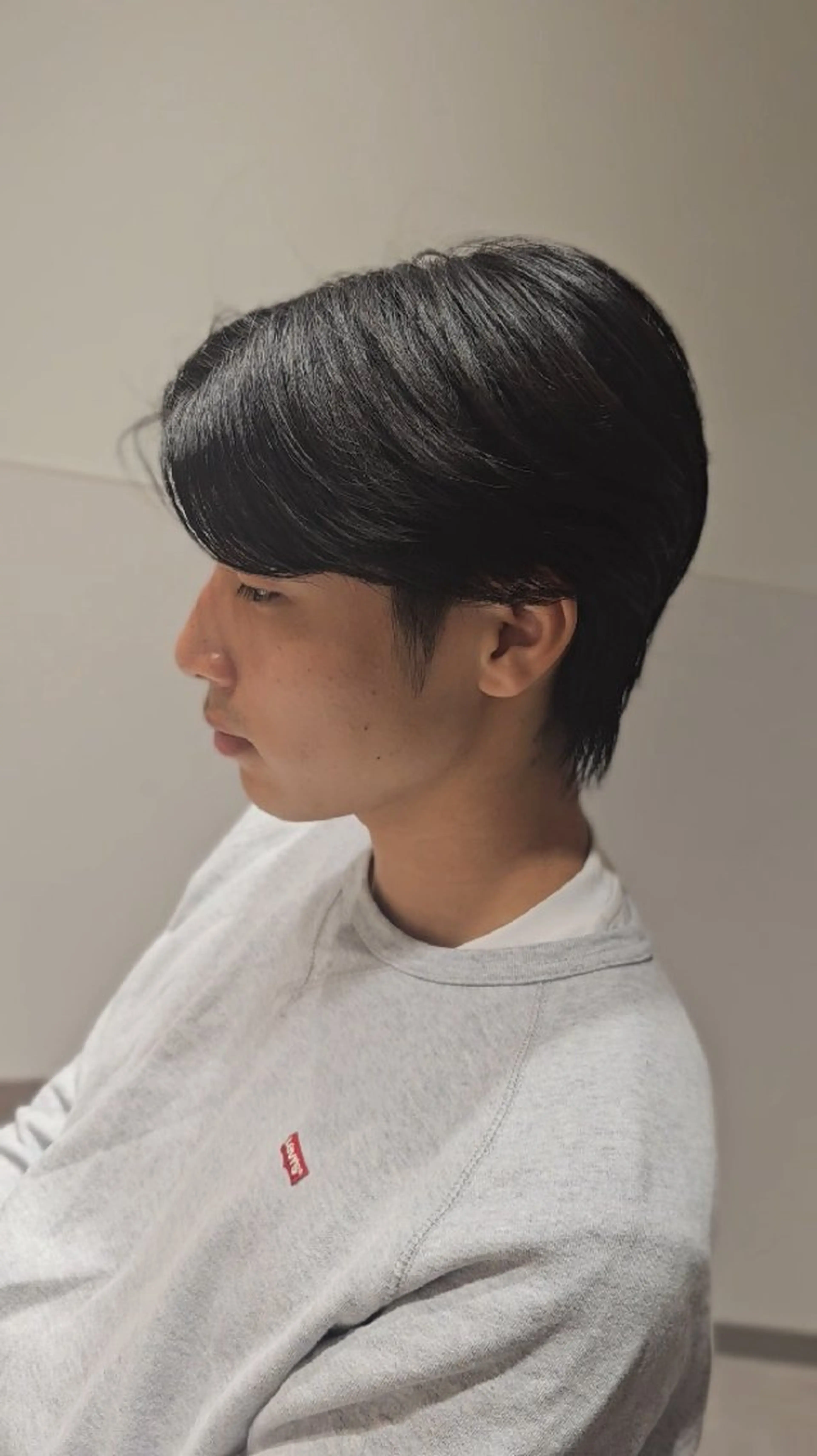 ショート メンズ センターパート メンズウルフカット ウルフカット カット サロウィン　神戸三宮店所属・三宮No.1ブリーチ 無しカラー/杉山太貴のヘアスタイル