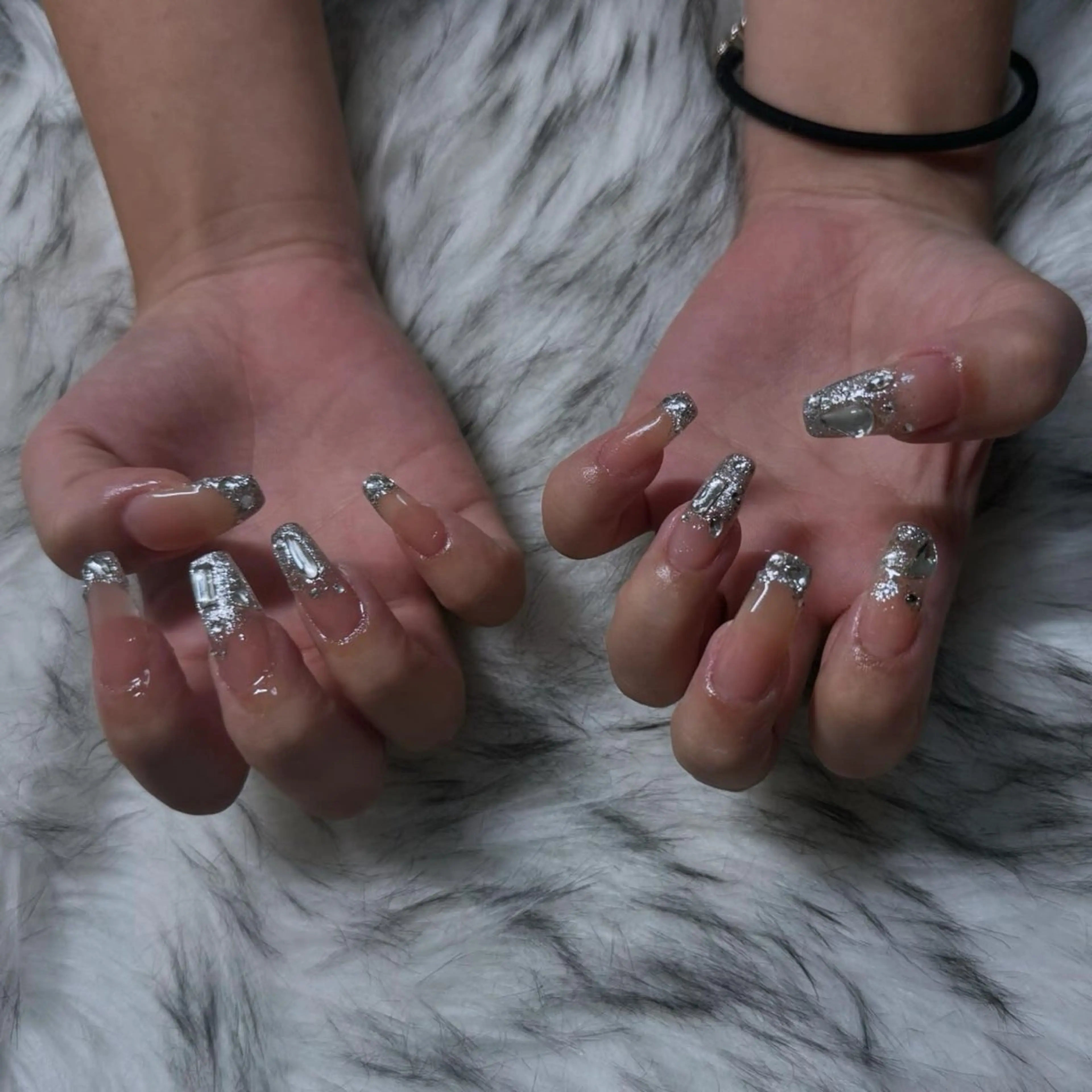 ロング ハンドネイル mao .のネイルデザイン