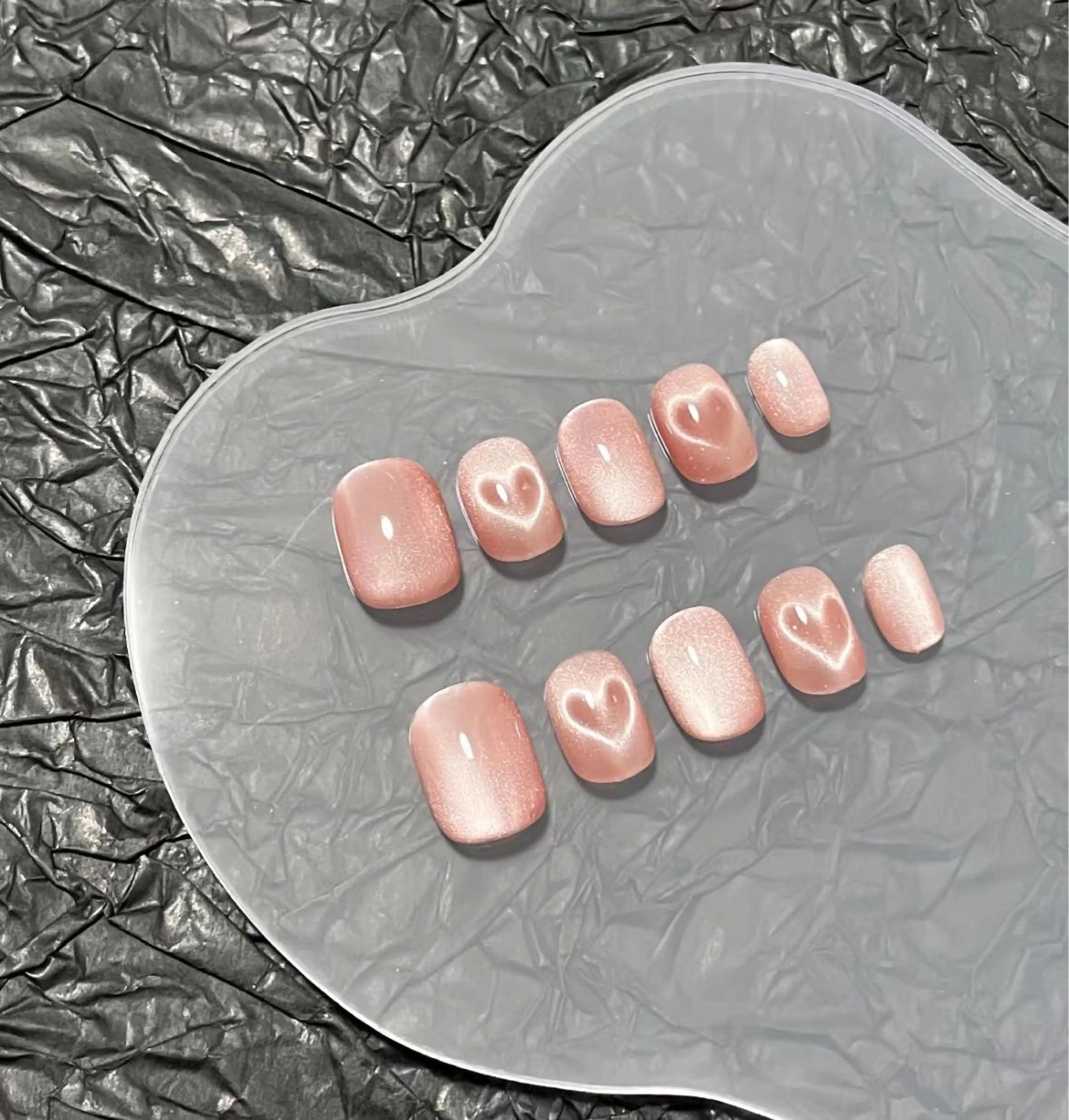 【初回ソフトジェルオフ無料】Wハートマグネット(ベース色付き)の写真