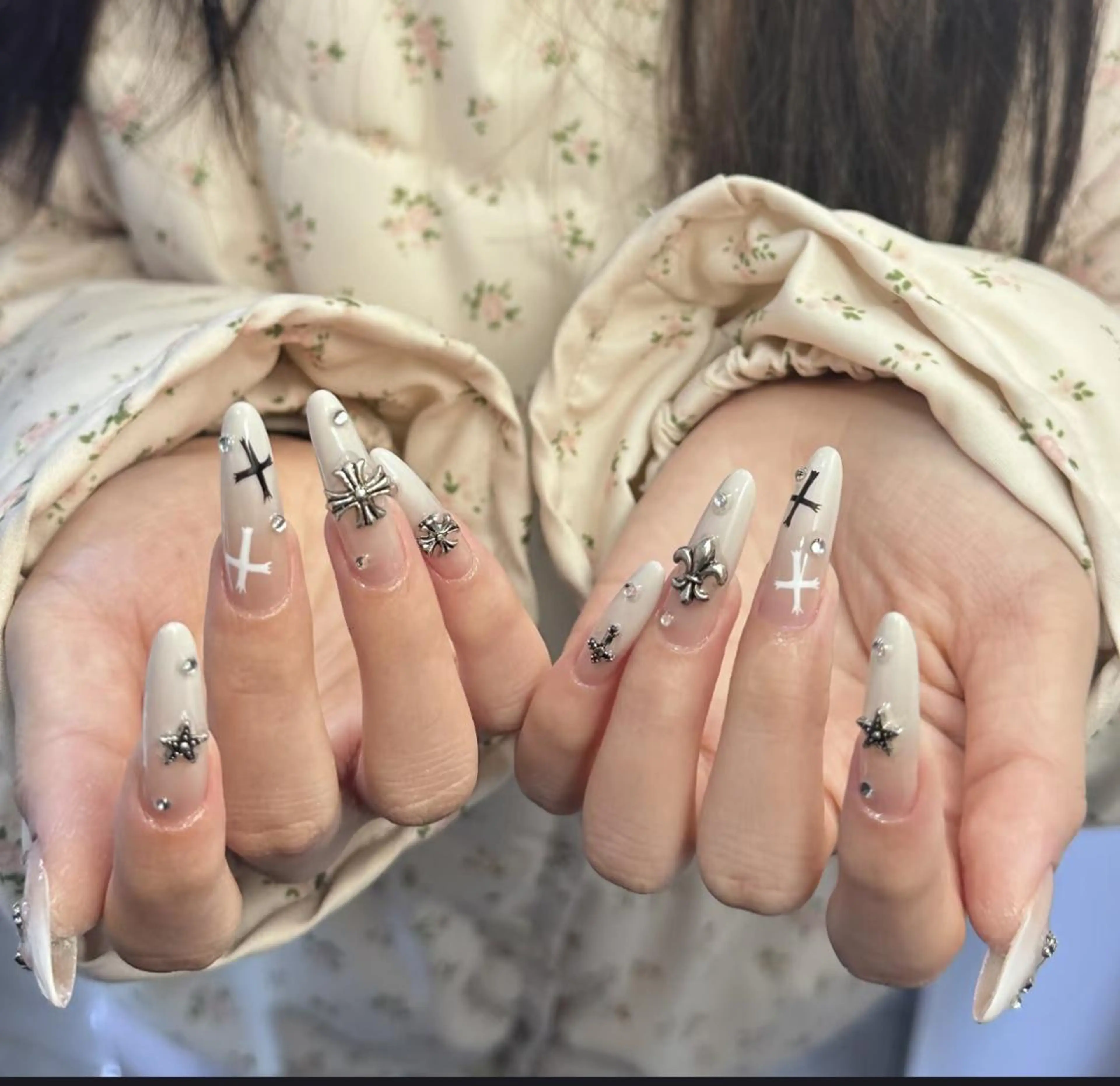 ネイル 🍑 momo_nailのネイルデザイン