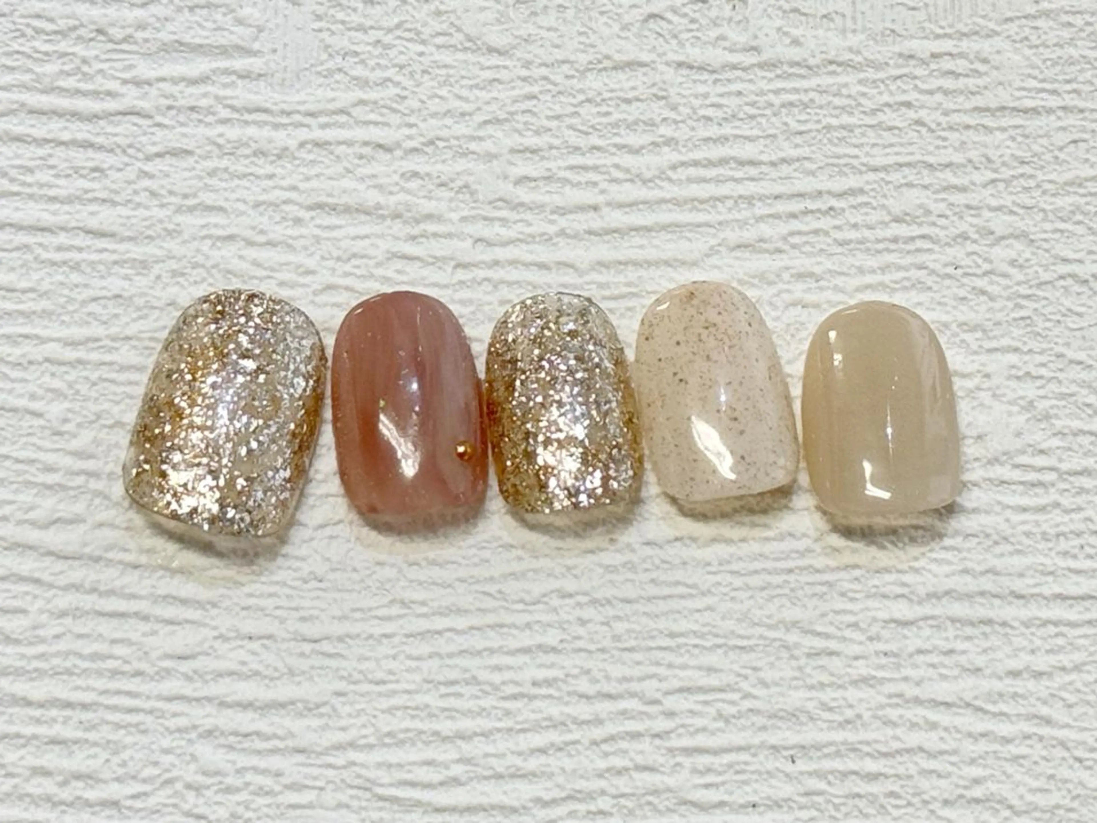 ネイル 寺崎 葉月のネイルデザイン