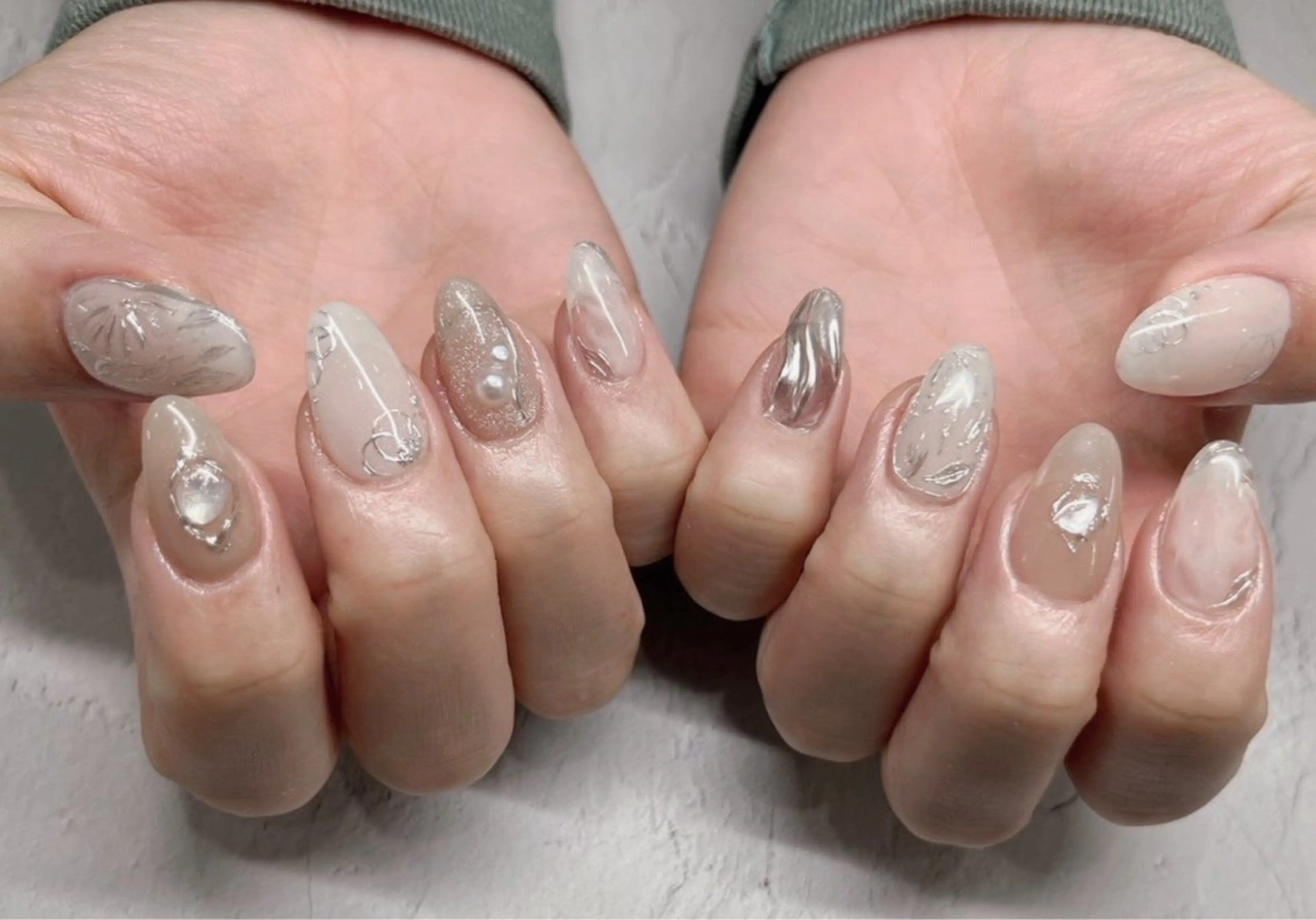 ネイル PEEKABOO京橋 EYE&NAILのマツエク・マツパデザイン