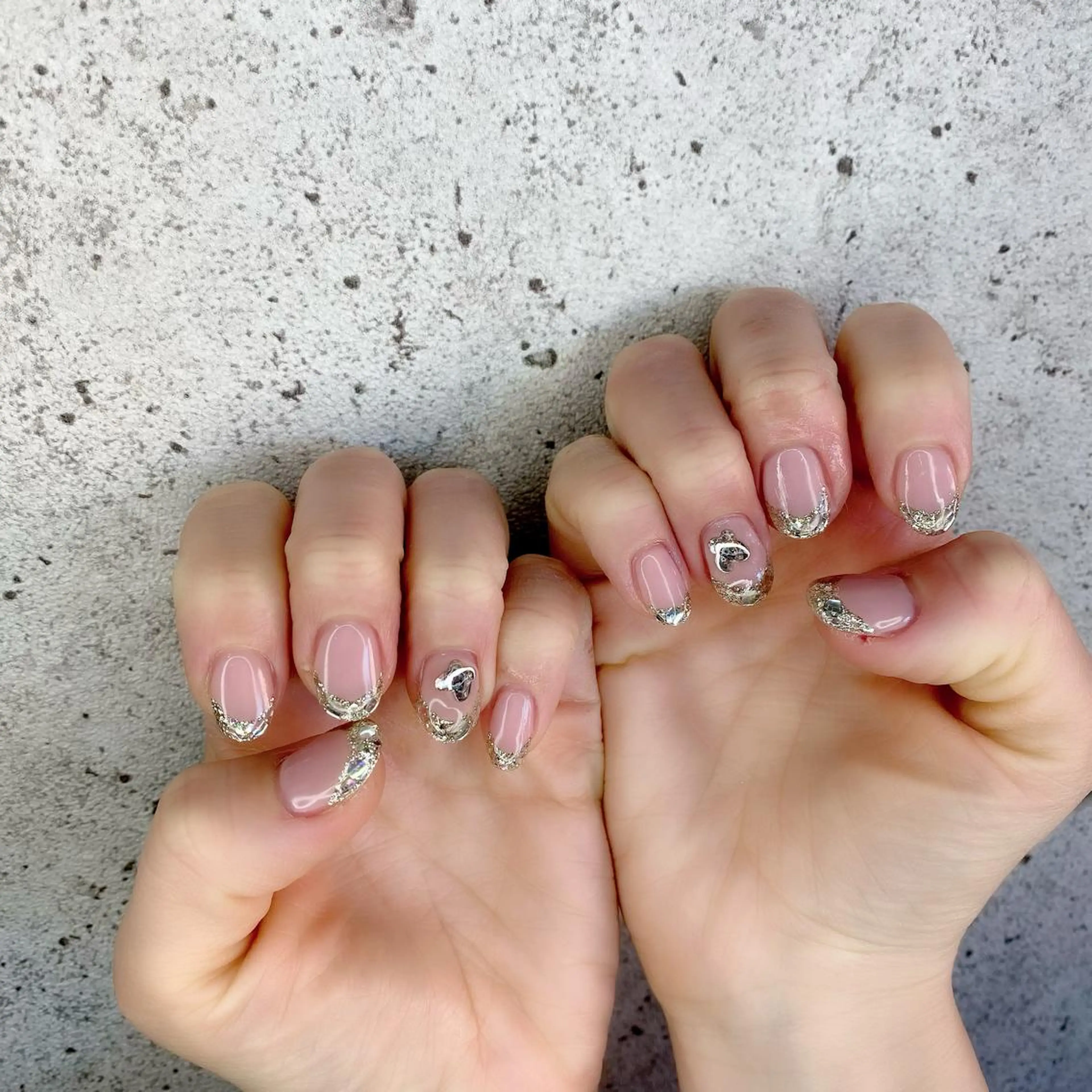 ミディアム カラー パーマ ヘアアレンジ メンズ キッズ ネイル マツエク・マツパ アイブロウ フレンチネイル ガラスフレンチ キラキラネイル ハンドネイル Salon Ｋのネイルデザイン