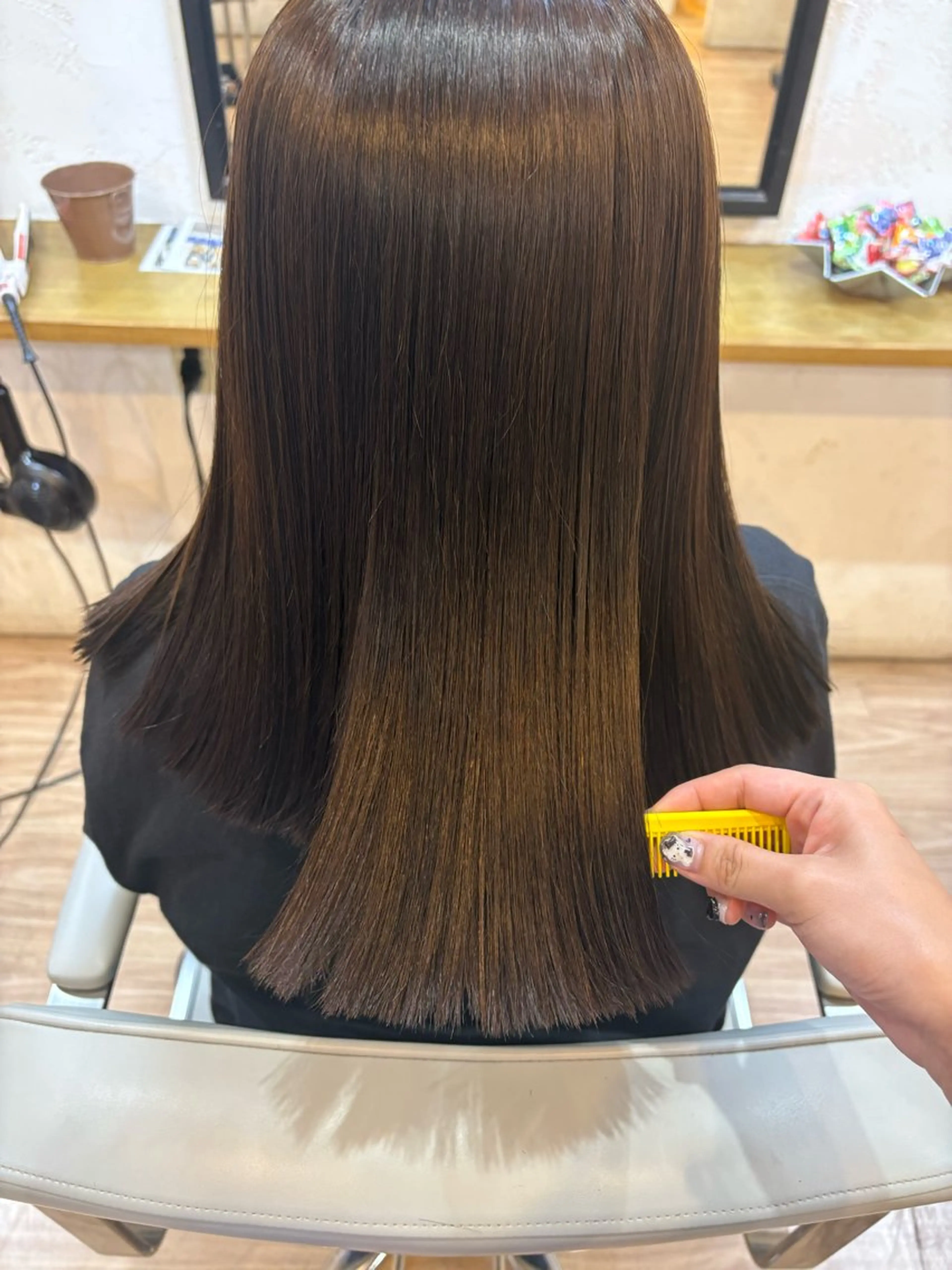 セミロング ヘアカラー IRICO たまプラーザ所属・韓国ヘアー🇰🇷 MIWAのヘアスタイル