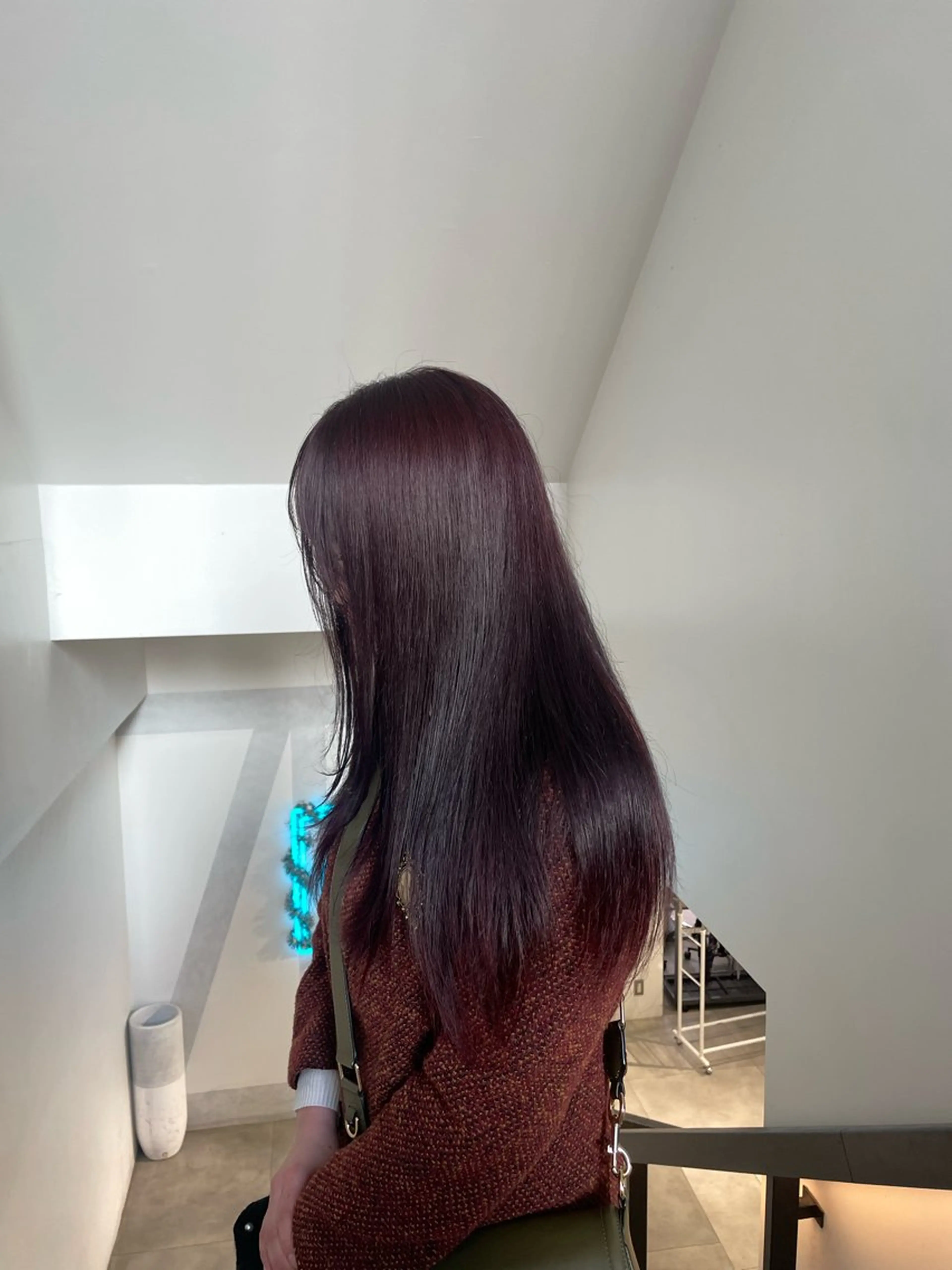 セミロング カラー ヘアカラー トリートメント 🌟暖色系ハイトーン 🌟AIのヘアスタイル