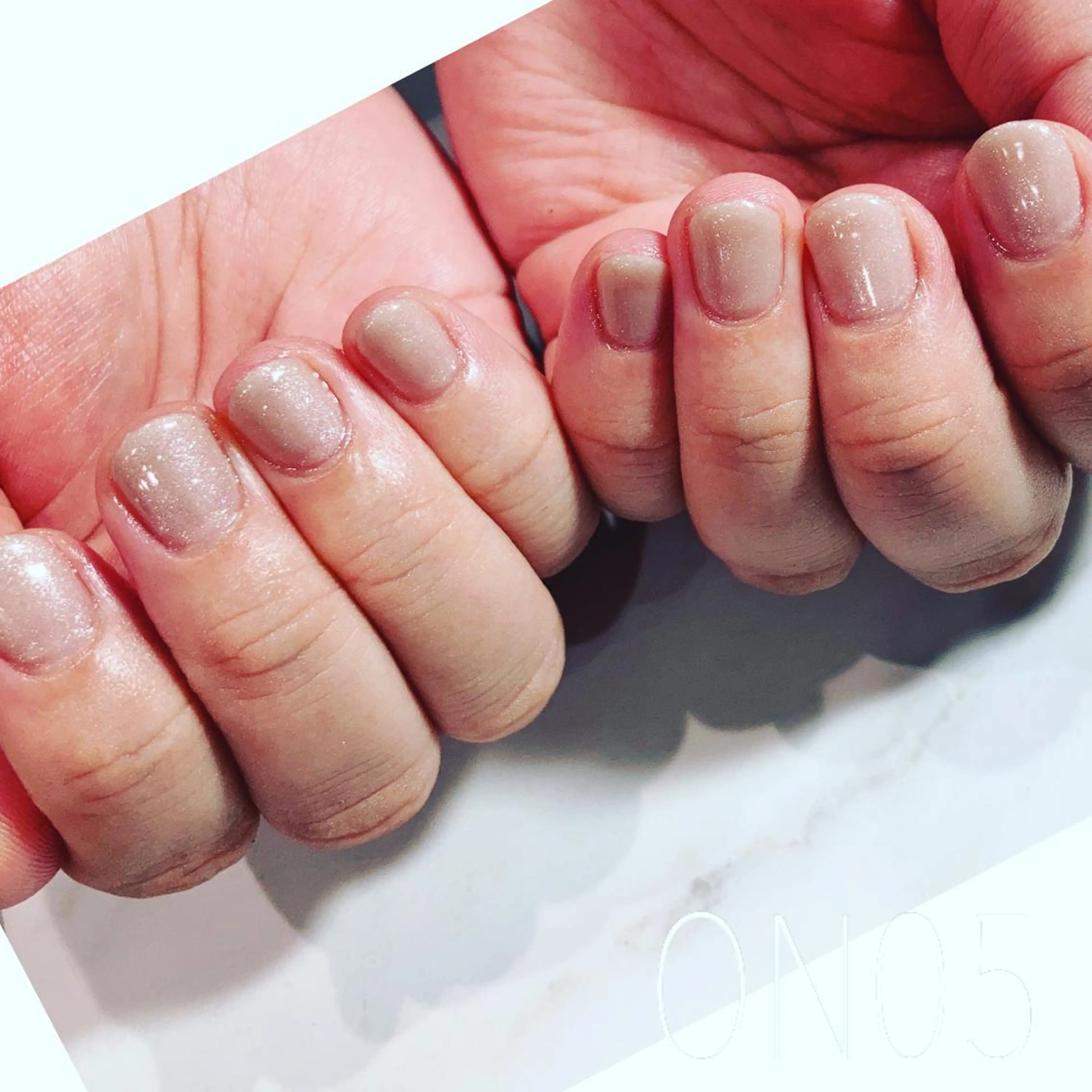 ネイル 園 寛子 （ネイリスト）のネイルデザイン