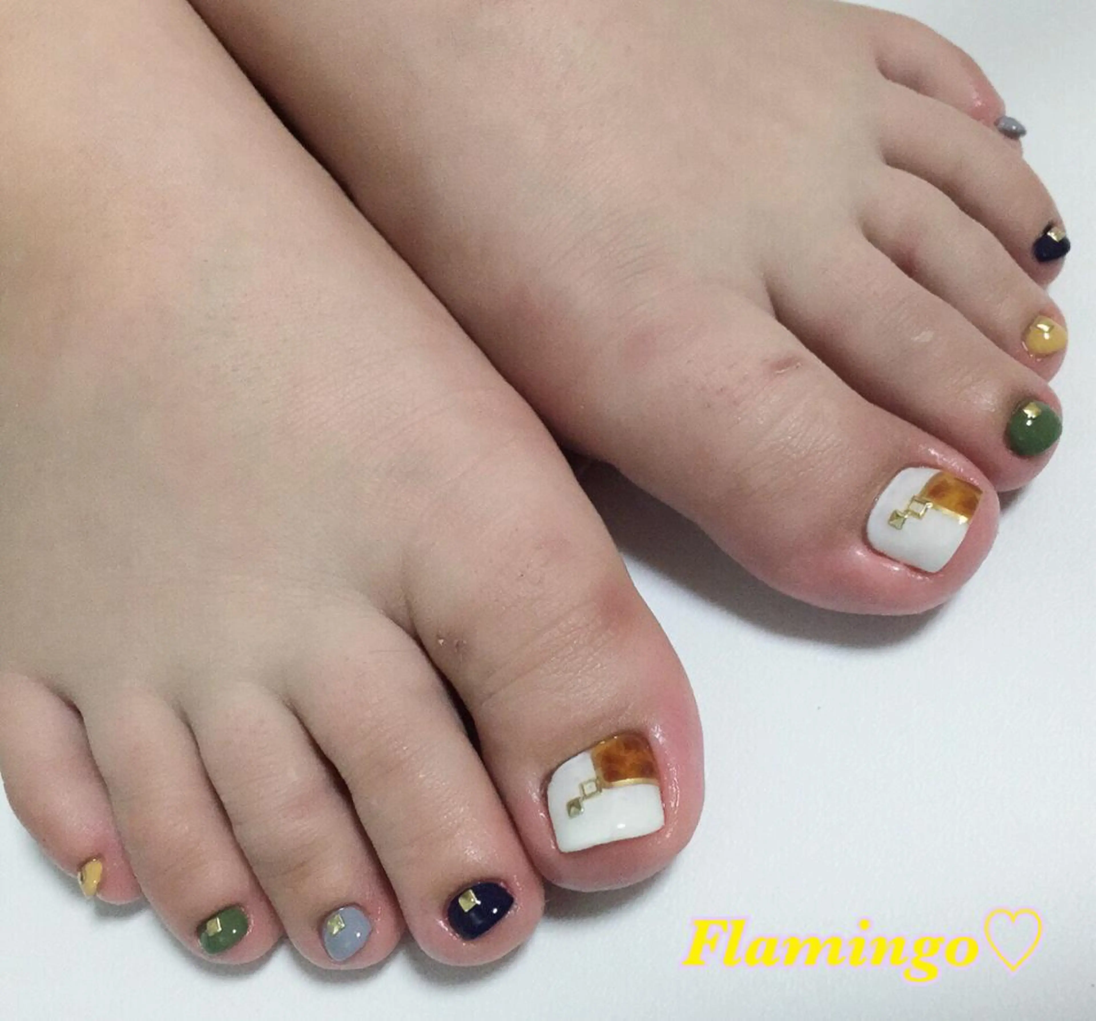 ネイル アートネイル 浮きにくいフィルイン ｜上品シンプルネイルのネイルデザイン